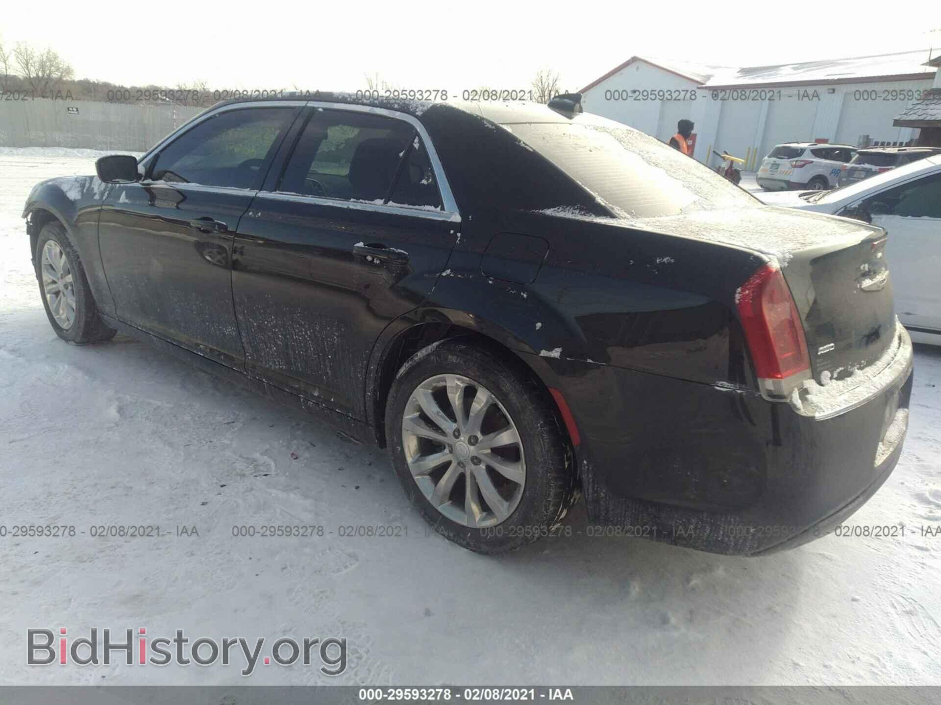 2017 CHRYSLER 300 - VIN: 2C3CCARG0HH544990 - Photo 3