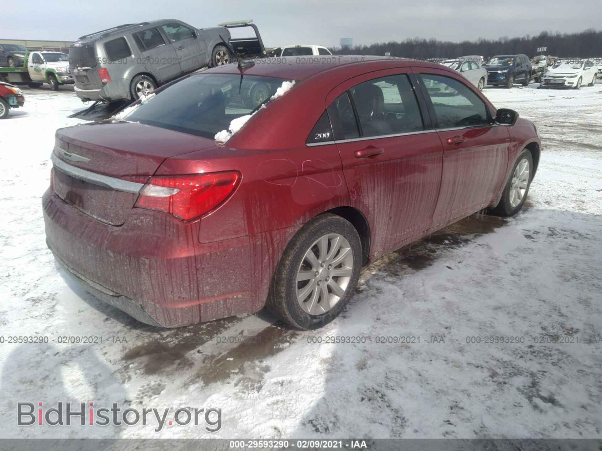 2014 CHRYSLER 200 - VIN: 1C3CCBBB1EN164337 - Фото 4