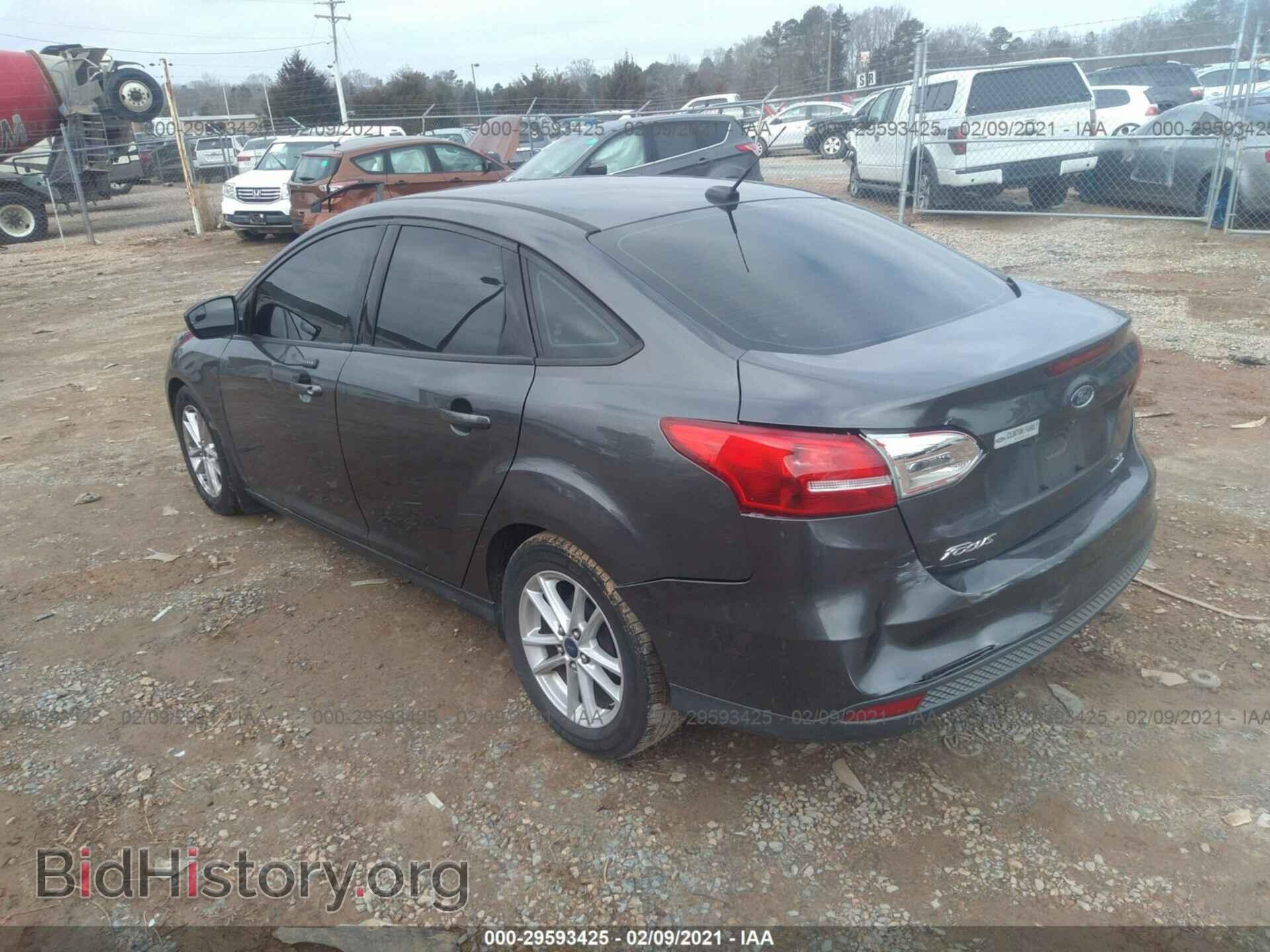 2016 FORD FOCUS - VIN: 1FADP3F28GL226633 - Фото 3