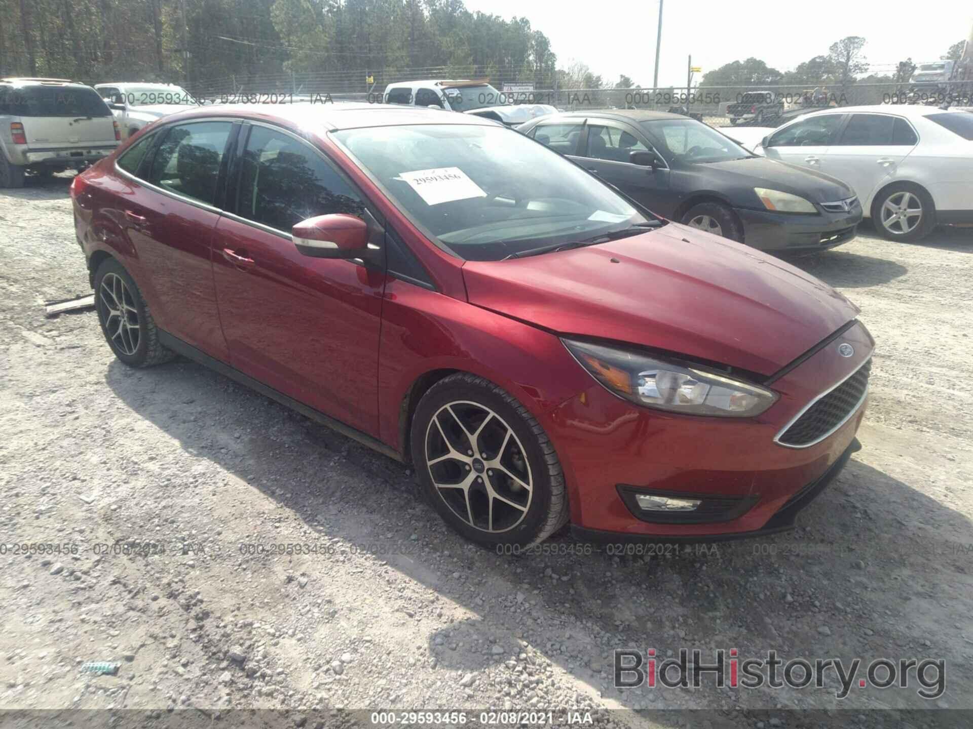 Photo 1FADP3H25HL269888 - FORD FOCUS 2017