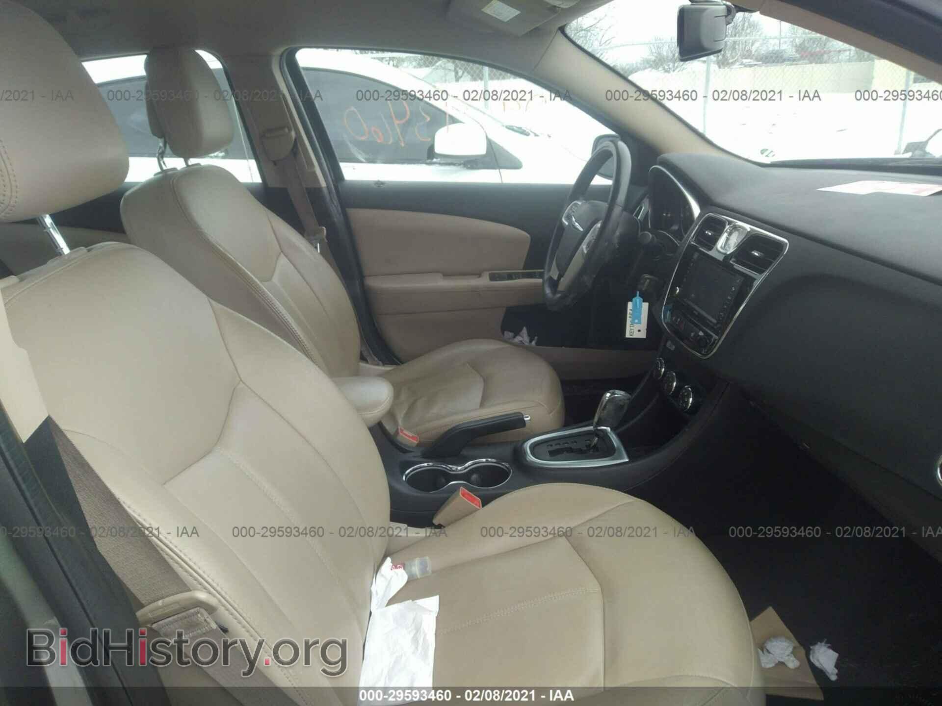 2012 CHRYSLER 200 - VIN: 1C3CCBCB1CN241896 - Photo 5