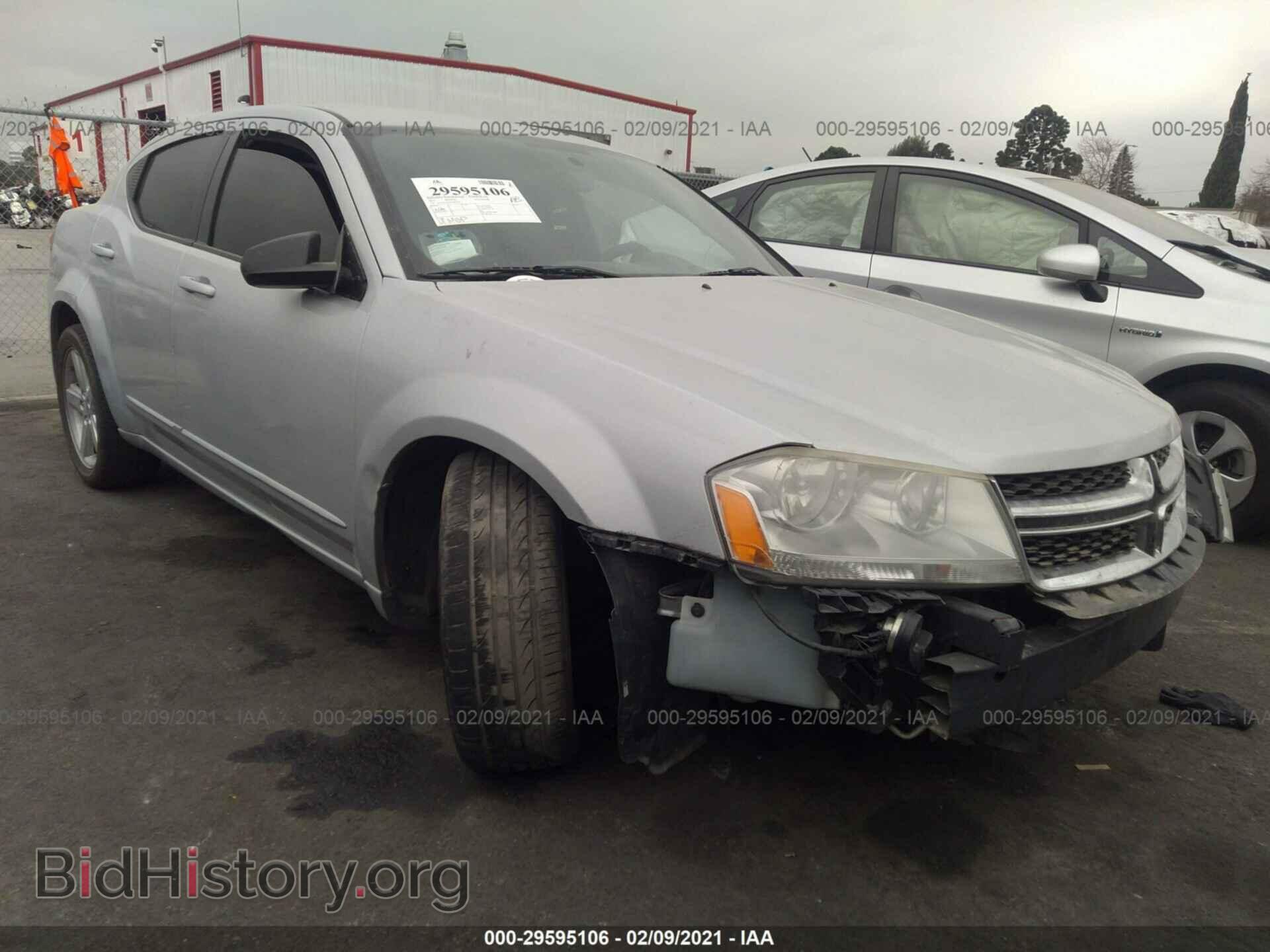 Фотография 1C3CDZAB2DN643422 - DODGE AVENGER 2013