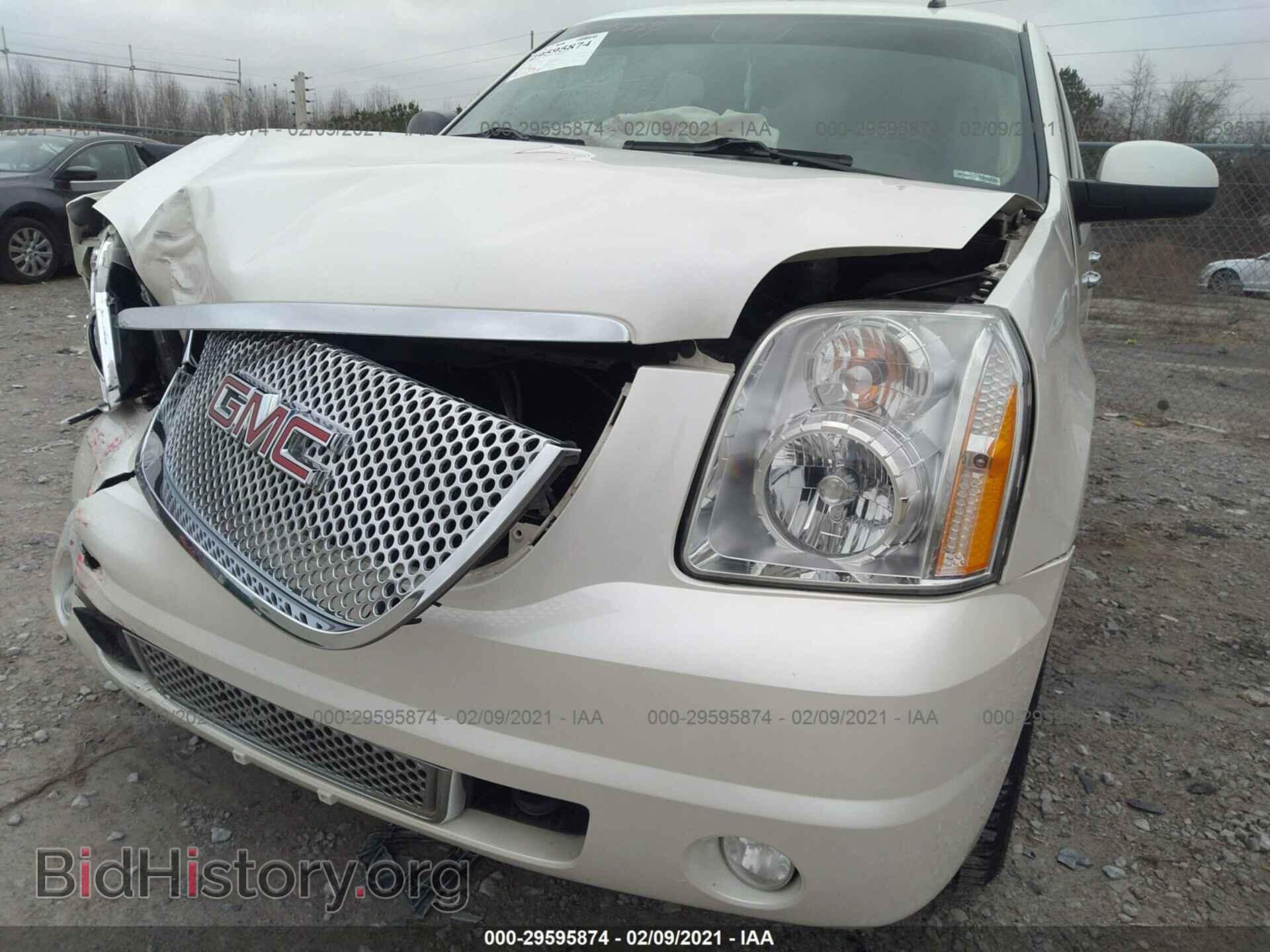 2011 GMC YUKON - VIN: 1GKS1EEF9BR172742 - Фото 6