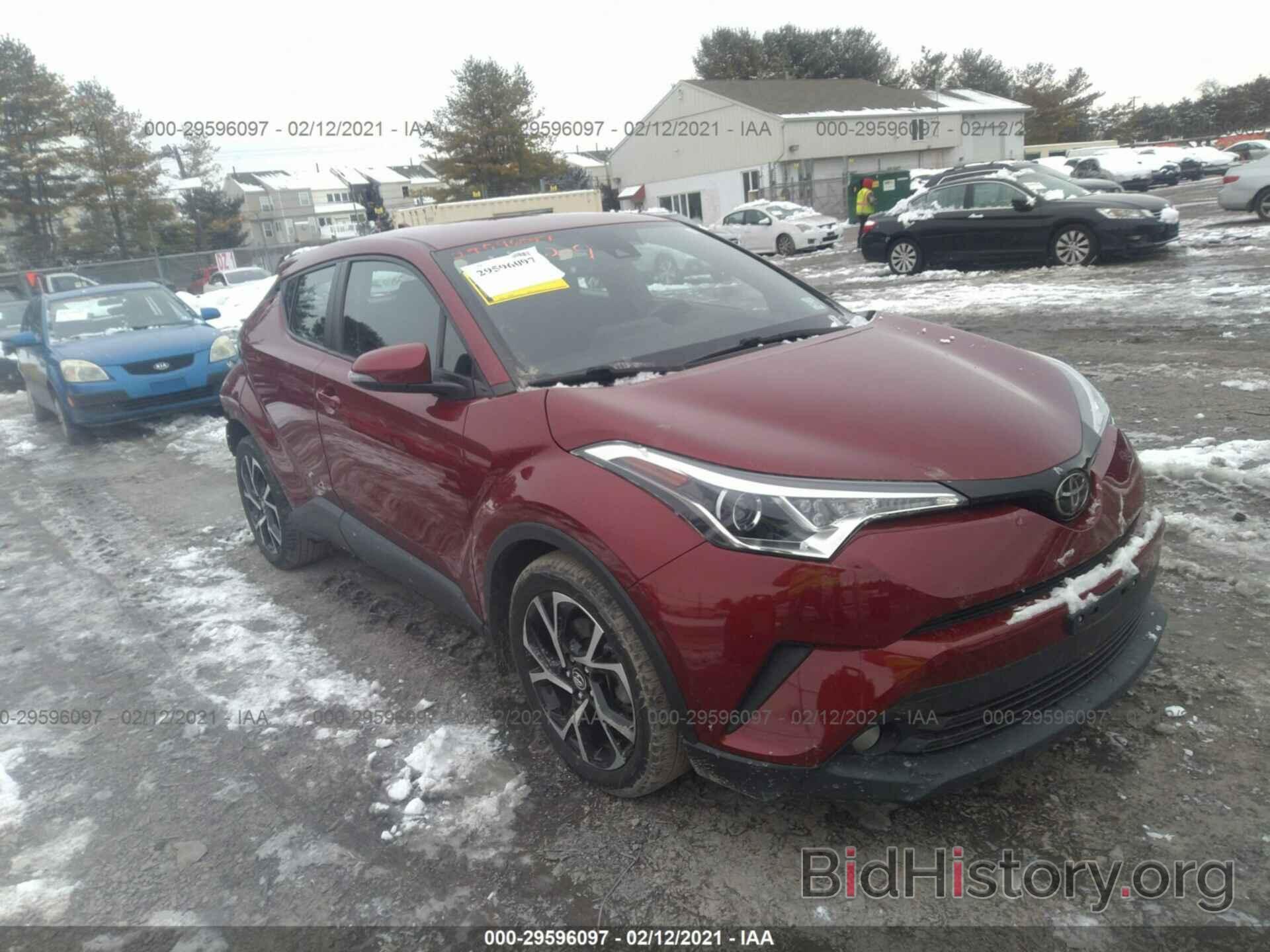 Photo NMTKHMBX0JR043186 - TOYOTA C-HR 2018