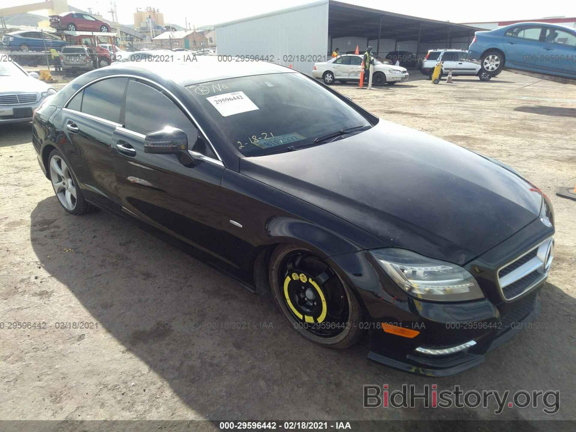 Photo WDDLJ7DB8CA025876 - MERCEDES-BENZ CLS-CLASS 2012