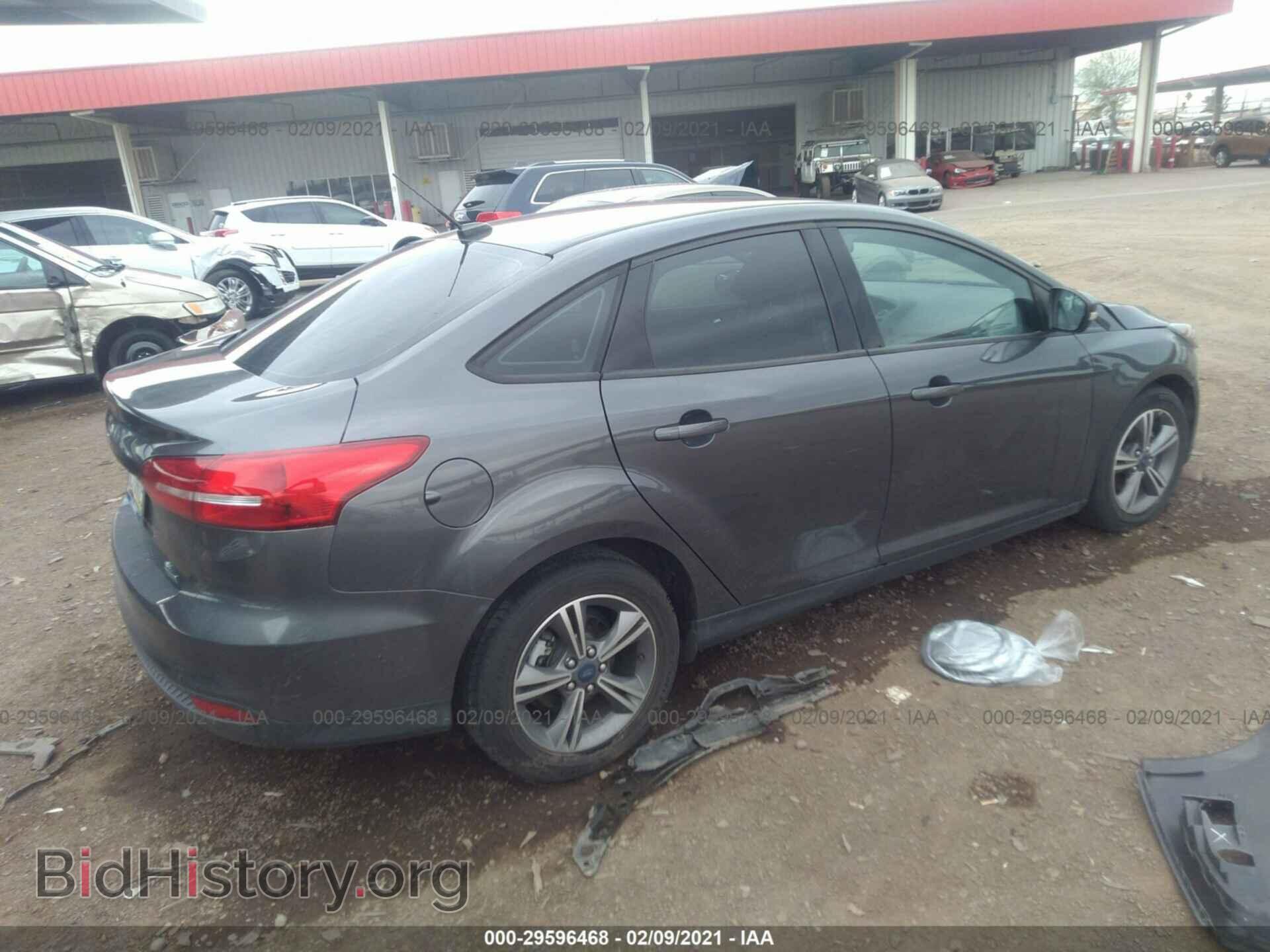 2017 FORD FOCUS - VIN: 1FADP3FE8HL299741 - Фото 4