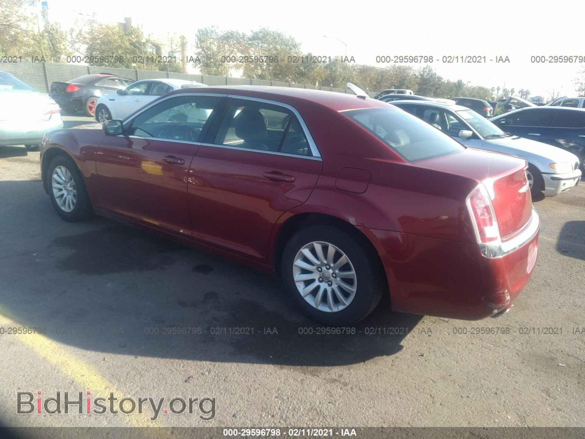 2014 CHRYSLER 300 - VIN: 2C3CCAAG0EH168007 - Фото 3
