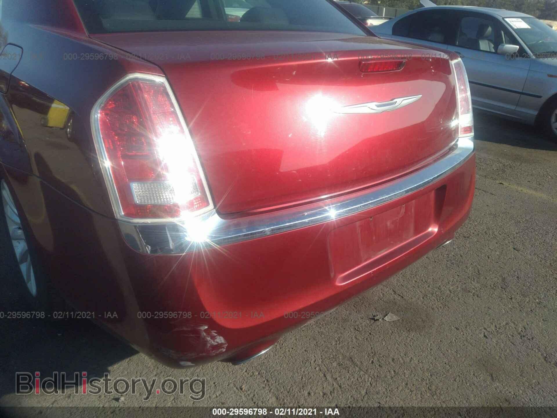 2014 CHRYSLER 300 - VIN: 2C3CCAAG0EH168007 - Фото 6