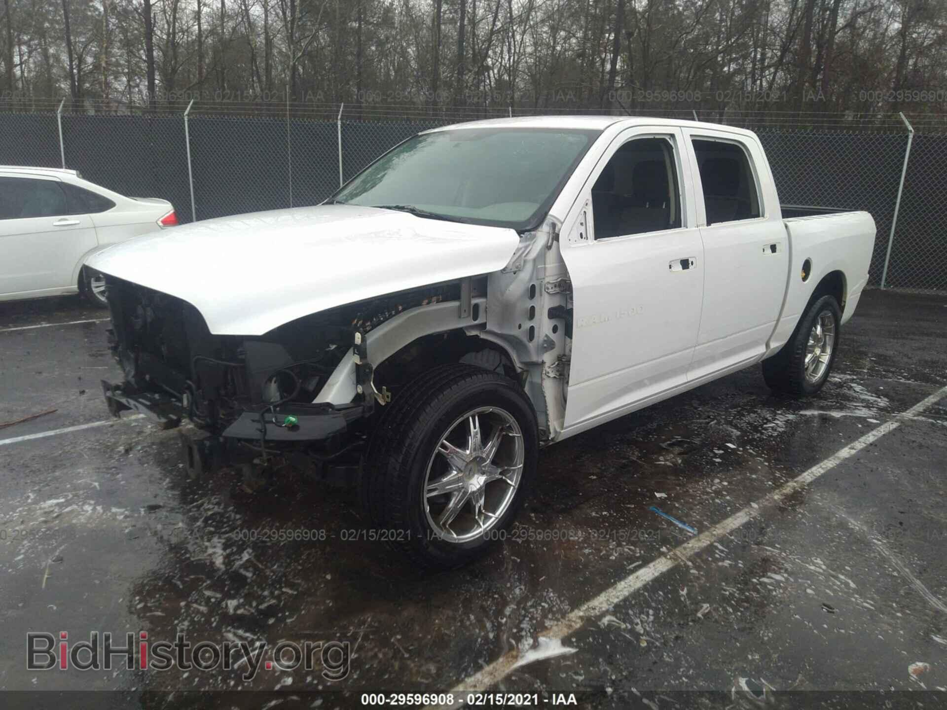 2011 RAM 1500 - VIN: 1D7RB1CP2BS597083 - Фото 2