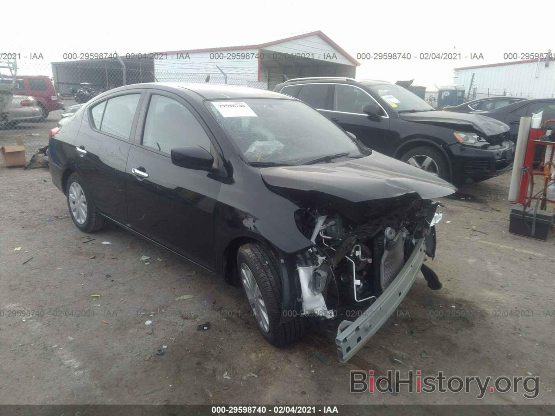 Photo 3N1CN7APXJL855346 - NISSAN VERSA SEDAN 2018