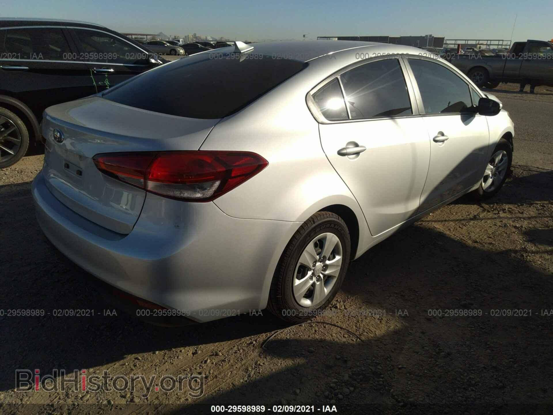 2017 KIA FORTE - VIN: 3KPFL4A77HE122295 - Фото 4