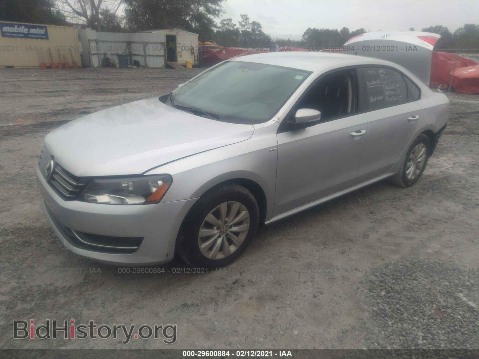 2014 VOLKSWAGEN PASSAT - VIN: 1VWAT7A31EC119403 - Фото 2
