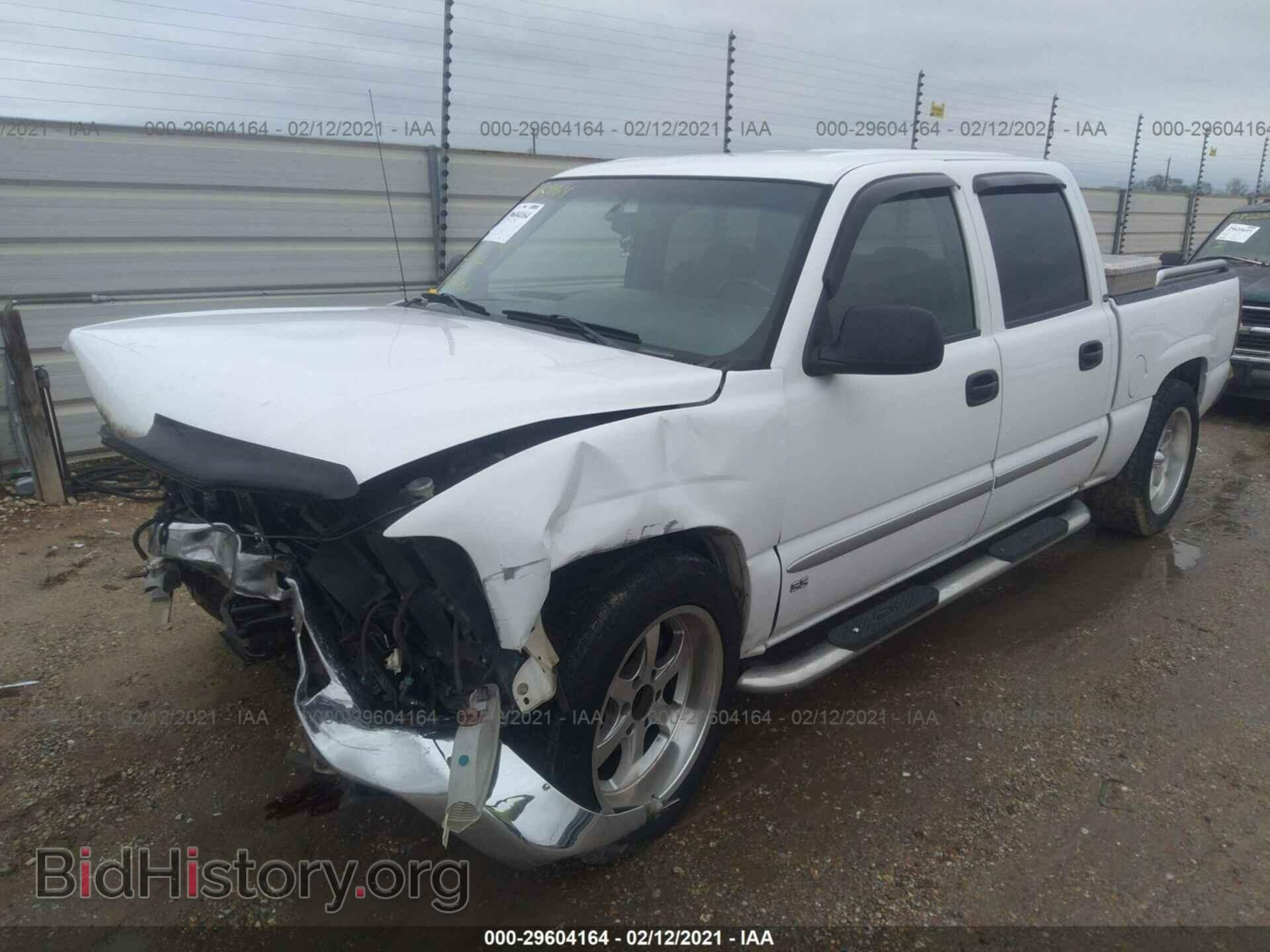 2006 GMC SIERRA 1500 - VIN: 2GTEC13Z961333243 - Фото 2
