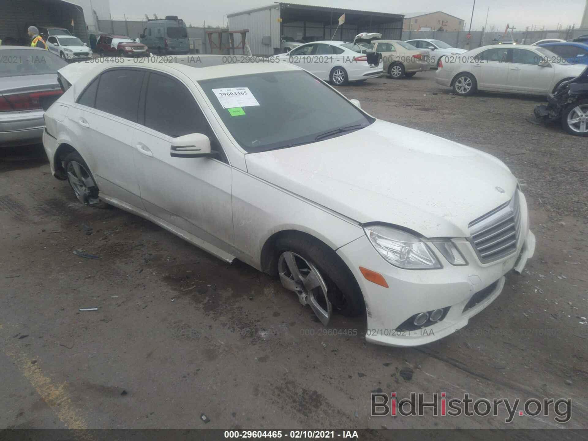 Photo WDDHF5GB9AA053870 - MERCEDES-BENZ E-CLASS 2010