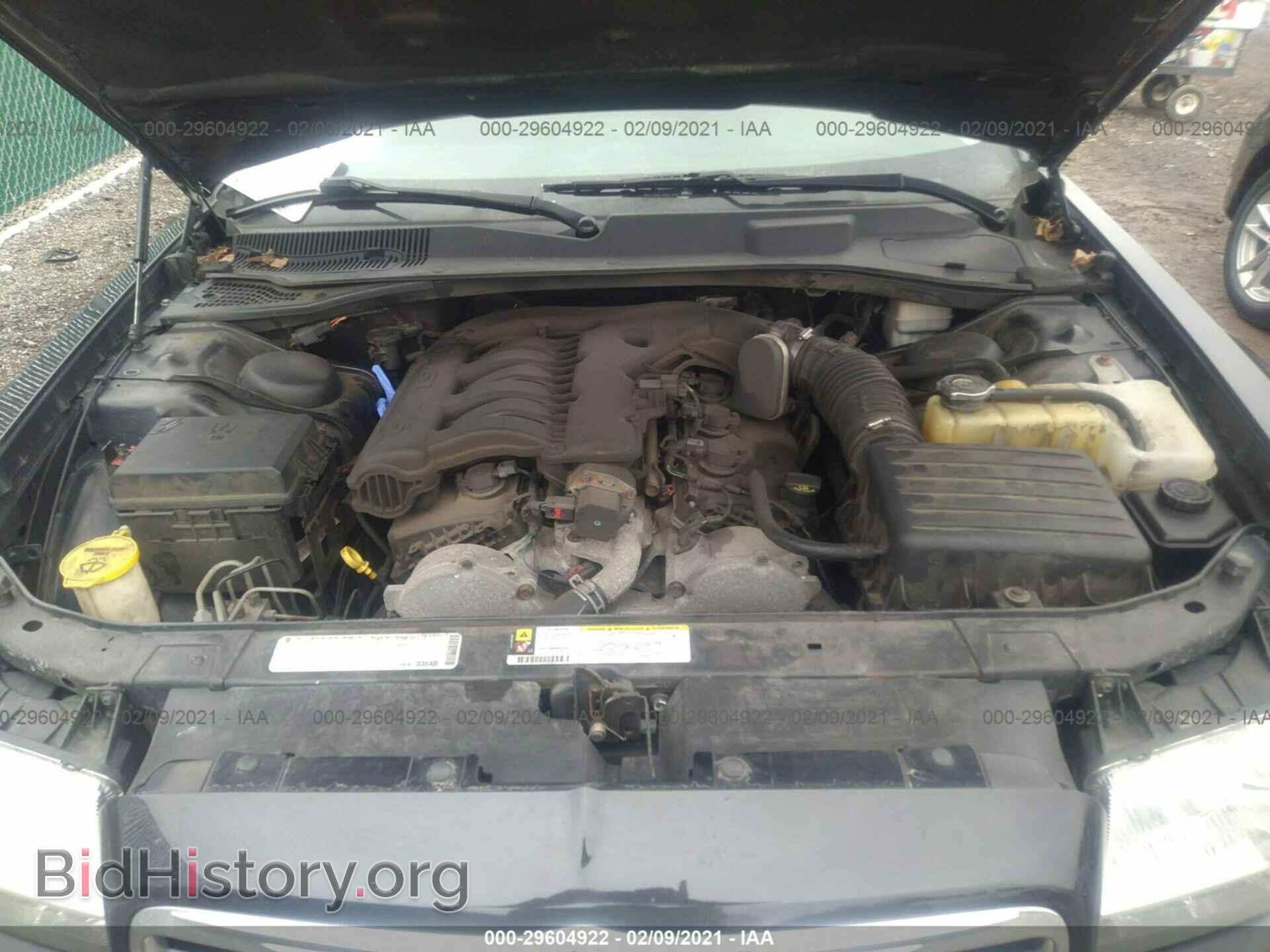 2010 CHRYSLER 300 - VIN: 2C3CA5CV2AH251523 - Фото 10