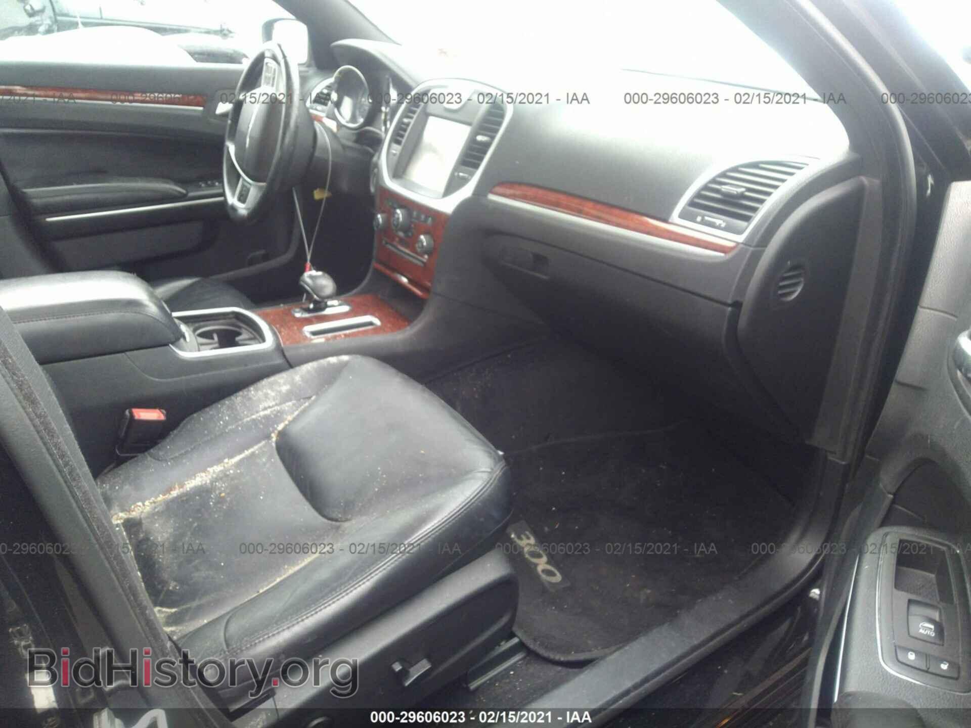 2013 CHRYSLER 300 - VIN: 2C3CCAAG0DH529914 - Фото 5