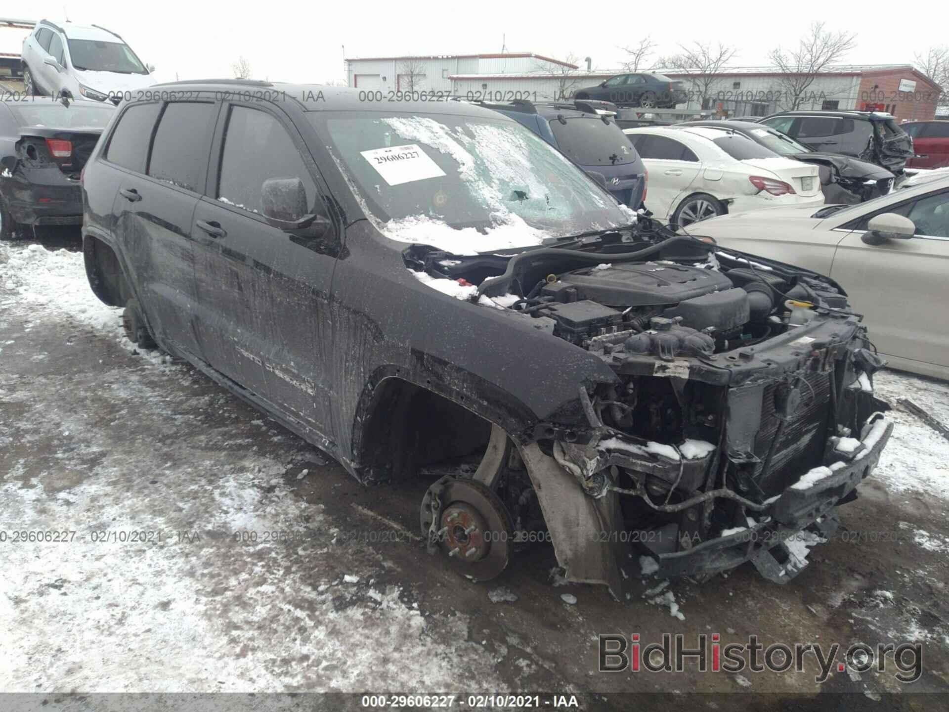 Фотография 1C4RJFAG0KC601199 - JEEP GRAND CHEROKEE 2019