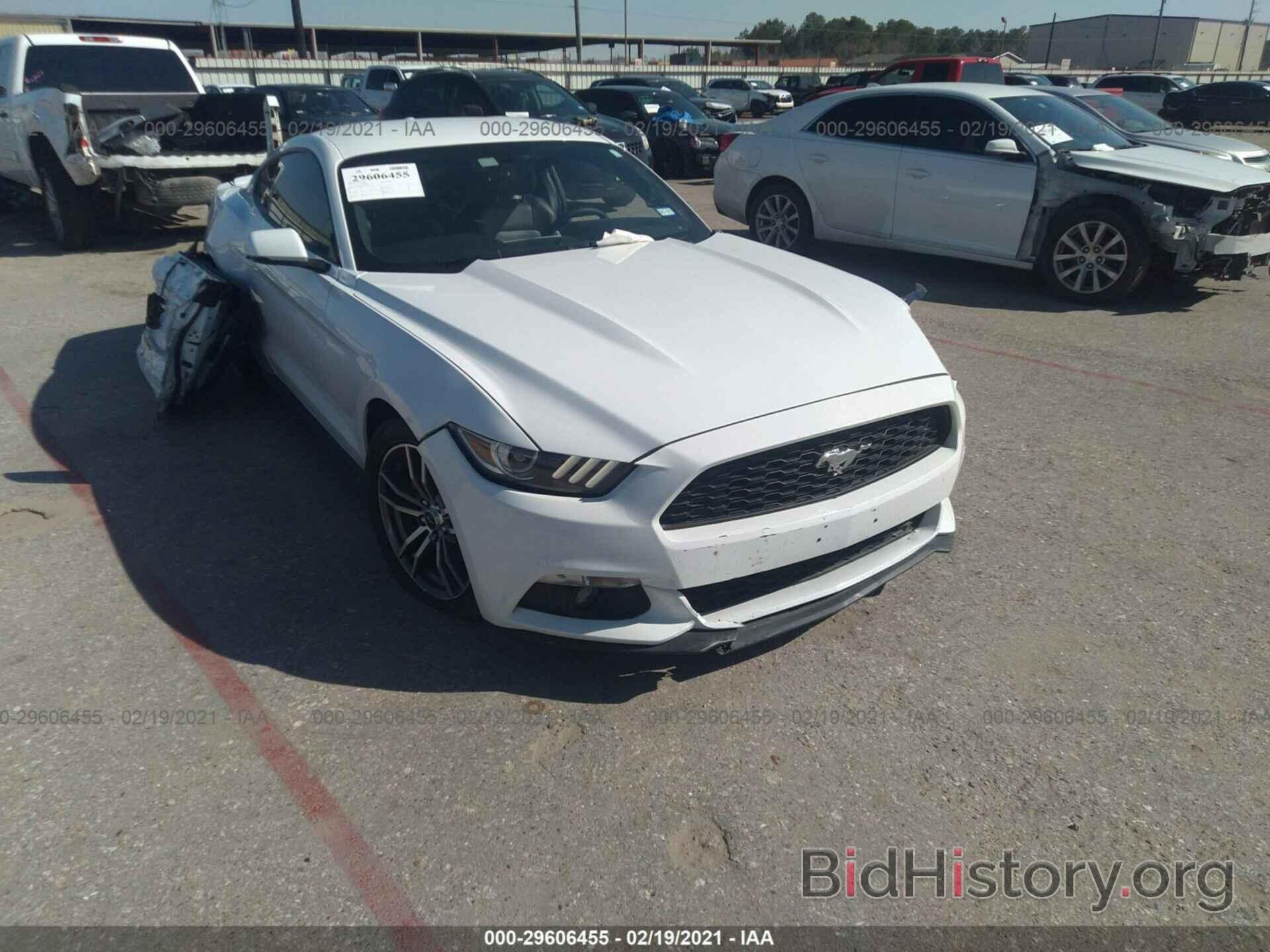 Photo 1FA6P8TH6H5218440 - FORD MUSTANG 2017