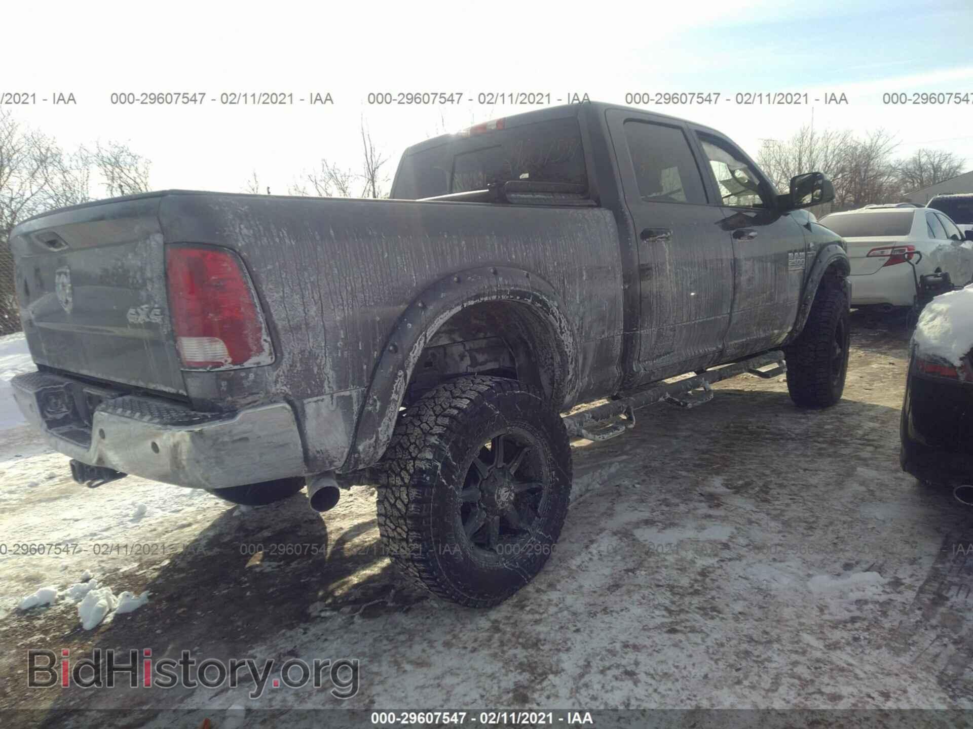 2016 RAM 2500 - VIN: 3C6UR5DL1GG252376 - Фото 4