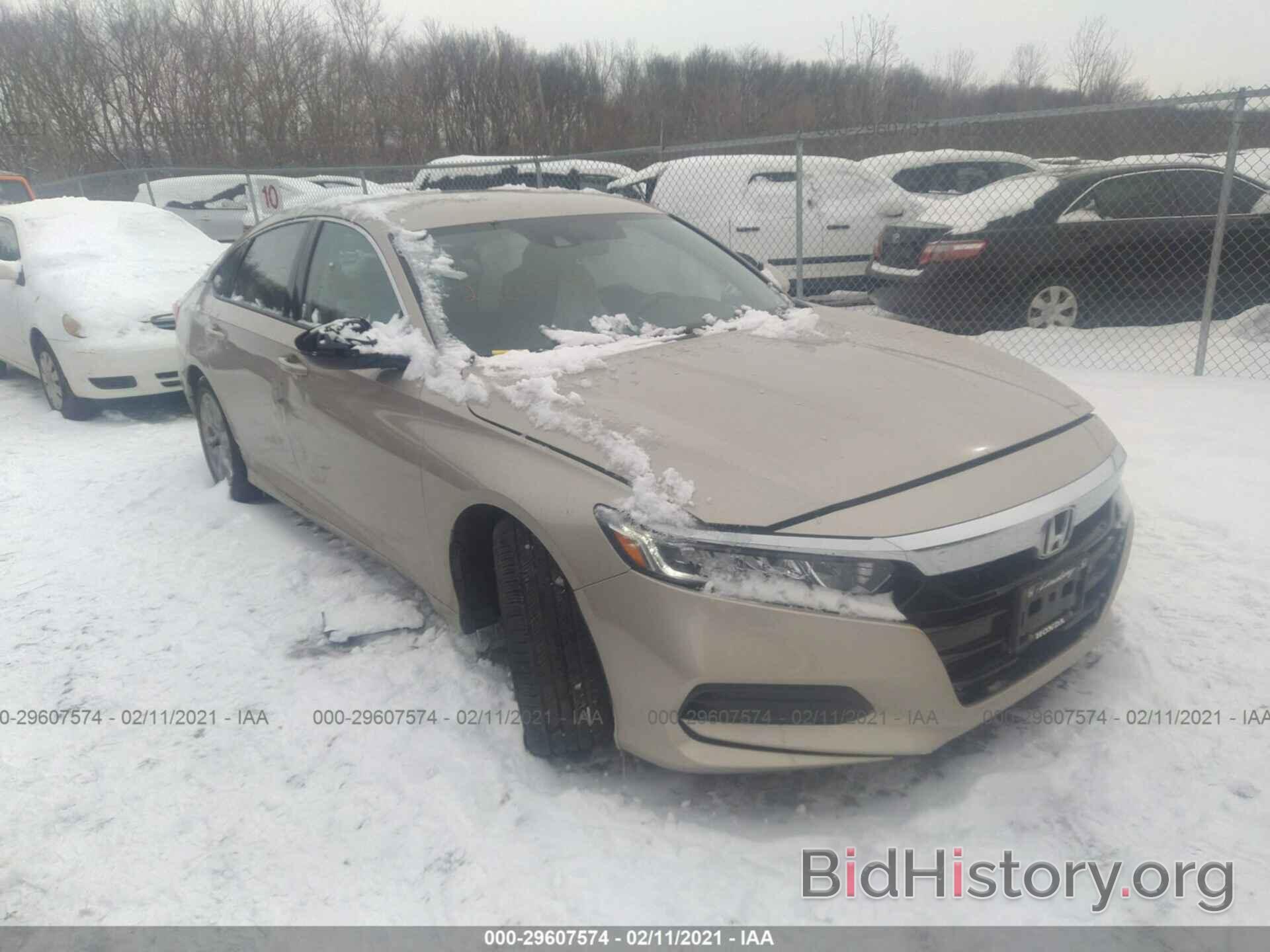 Photo 1HGCV1F16KA136121 - HONDA ACCORD SEDAN 2019