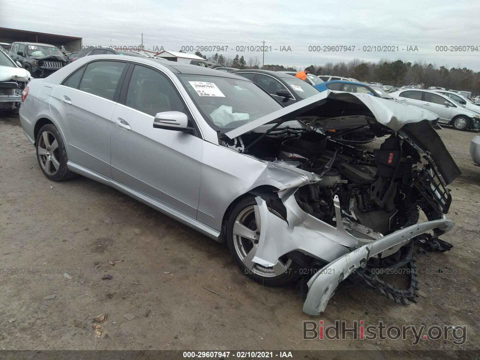 Photo WDDHF5GB9AA070202 - MERCEDES-BENZ E-CLASS 2010