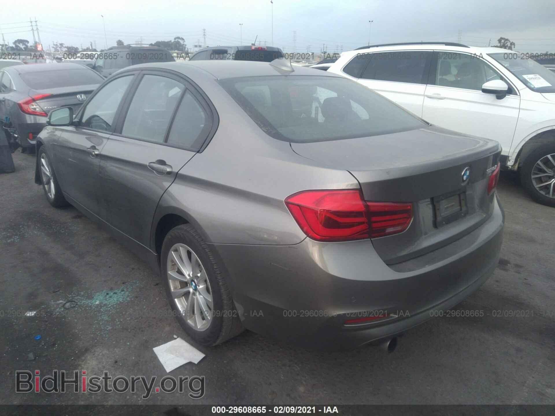 2016 BMW 3 SERIES - VIN: WBA8E1G53GNT99752 - Фото 3