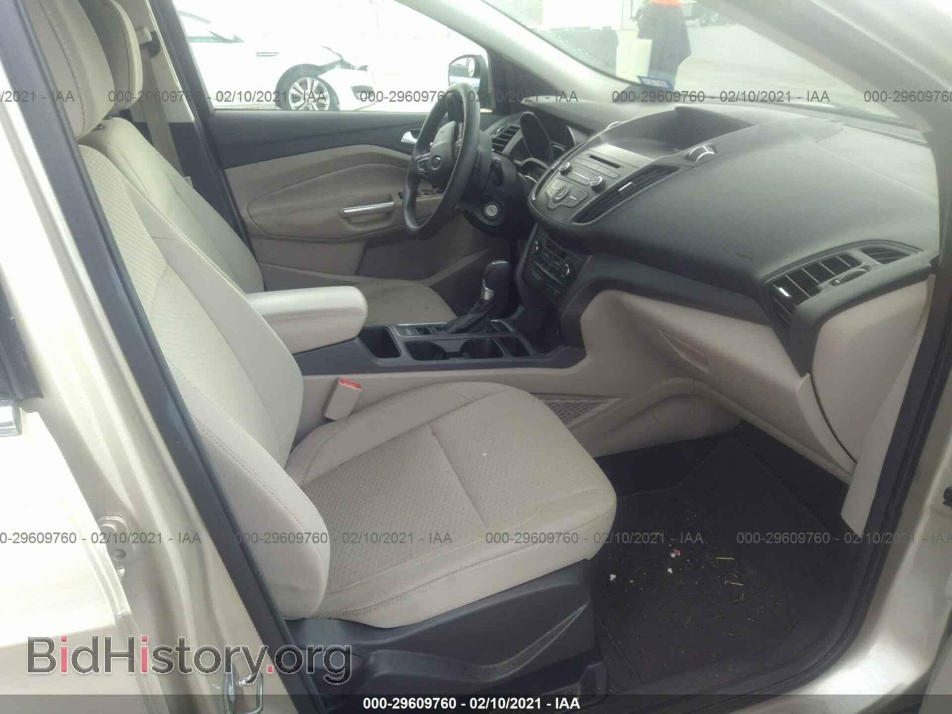 2017 FORD ESCAPE - VIN: 1FMCU0GD0HUC28039 - Photo 5