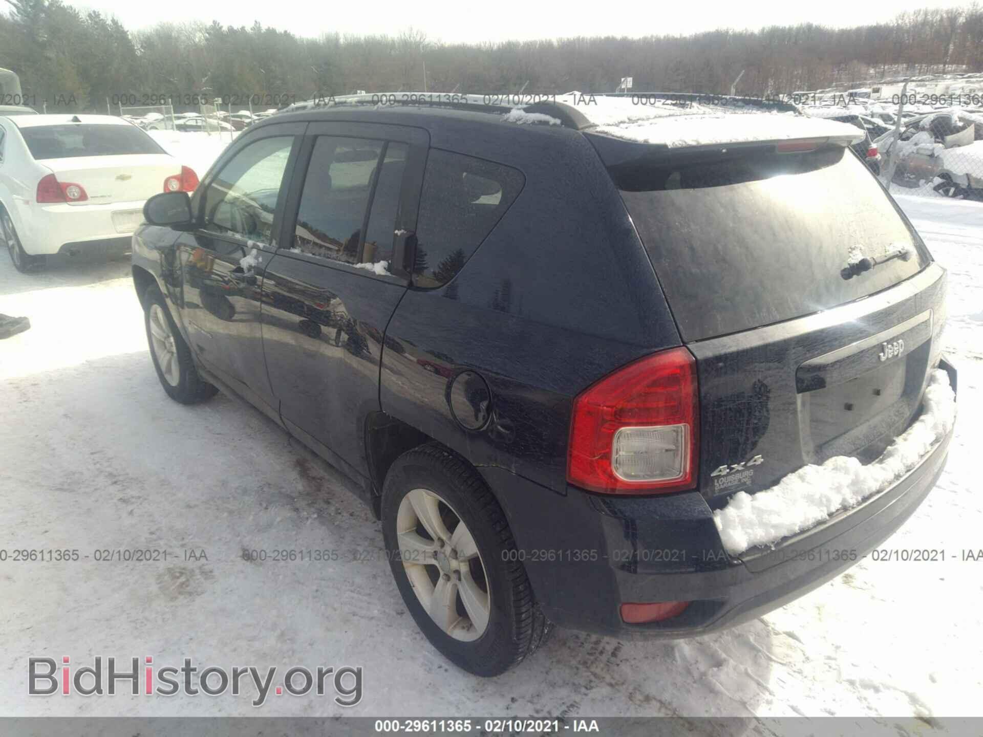 2012 JEEP COMPASS - VIN: 1C4NJDEB5CD611935 - Photo 3
