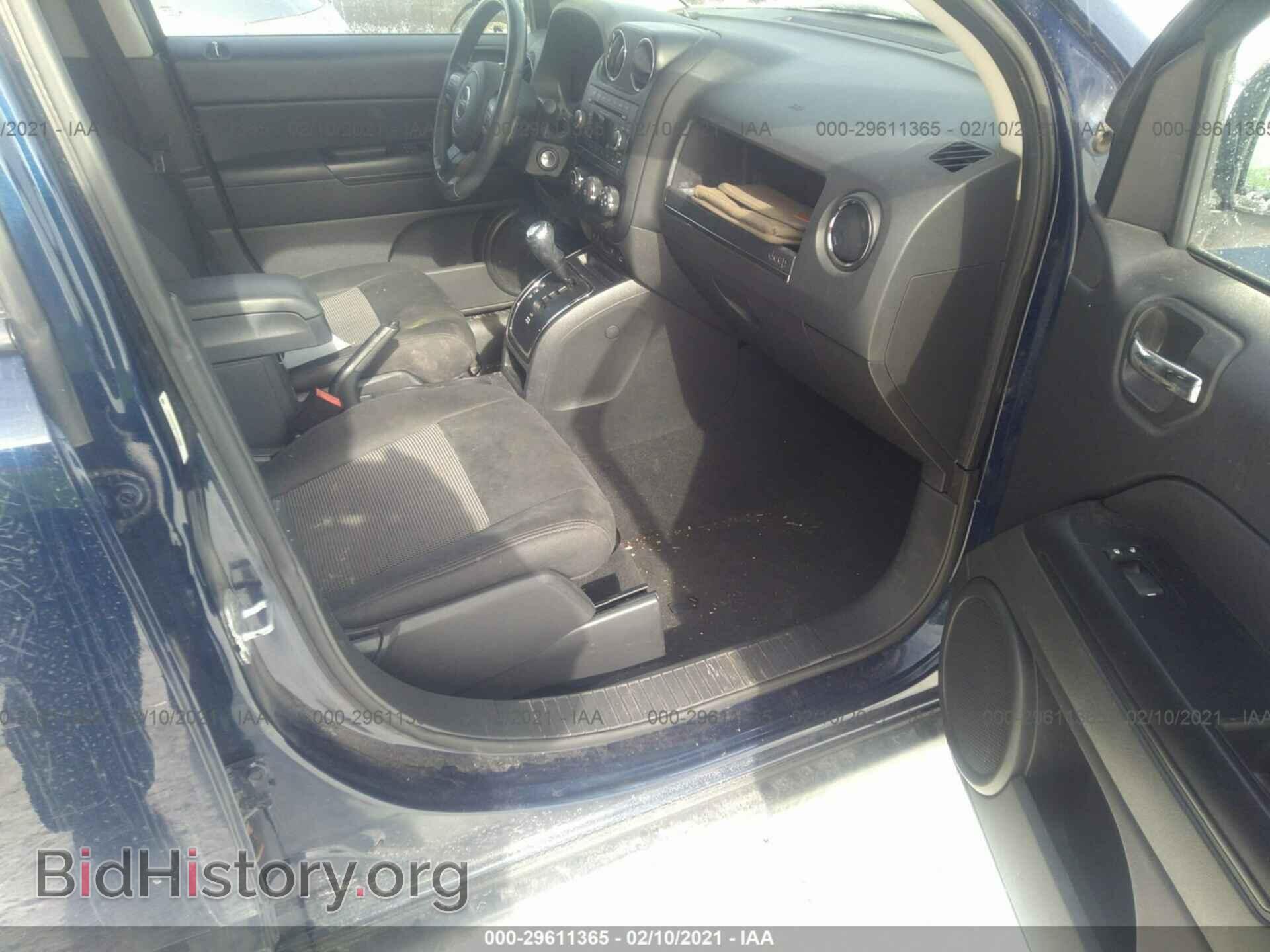 2012 JEEP COMPASS - VIN: 1C4NJDEB5CD611935 - Photo 5