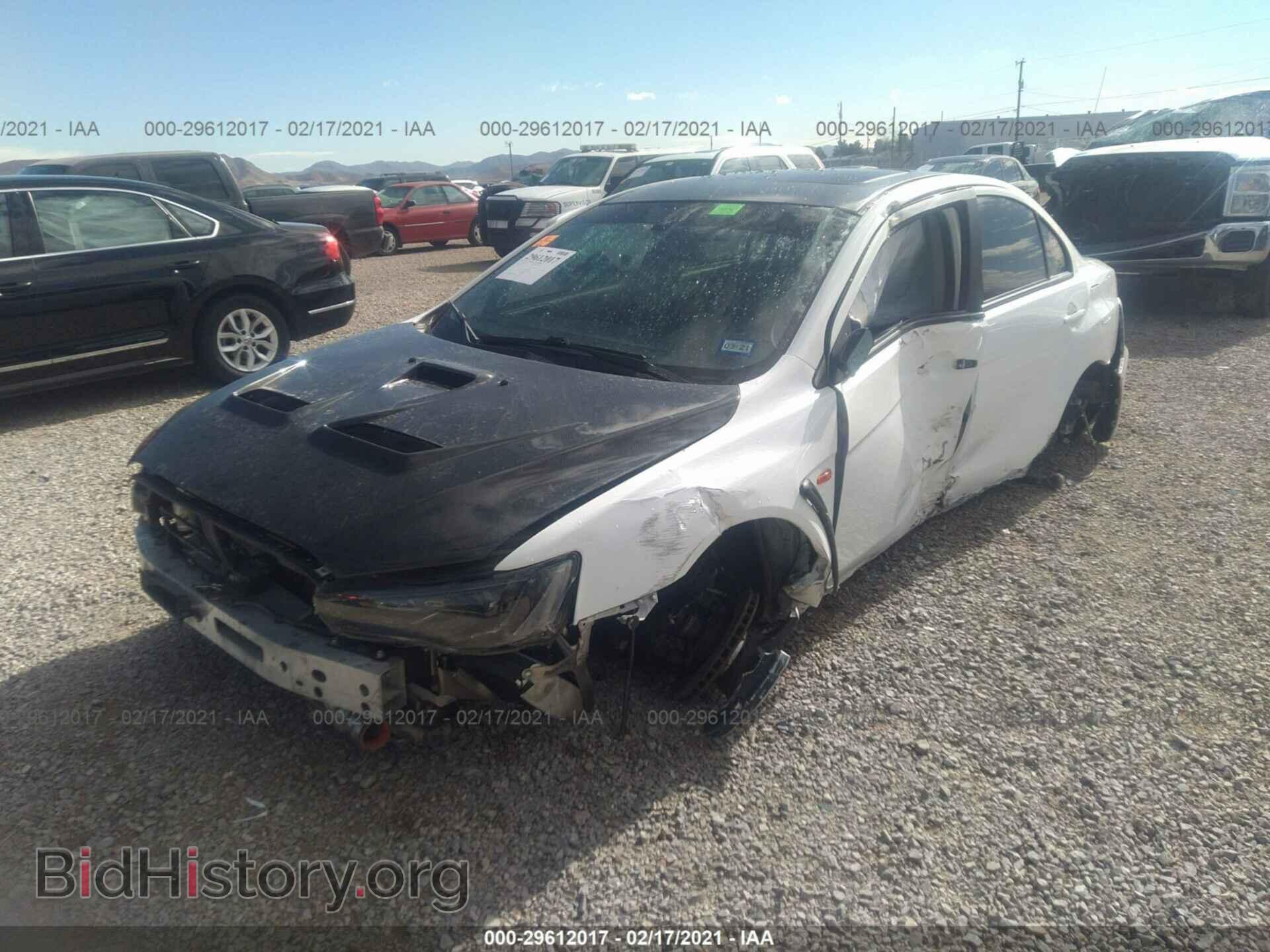 2015 MITSUBISHI LANCER EVOLUTION - VIN: JA32W5FV1FU007238 - Фото 2