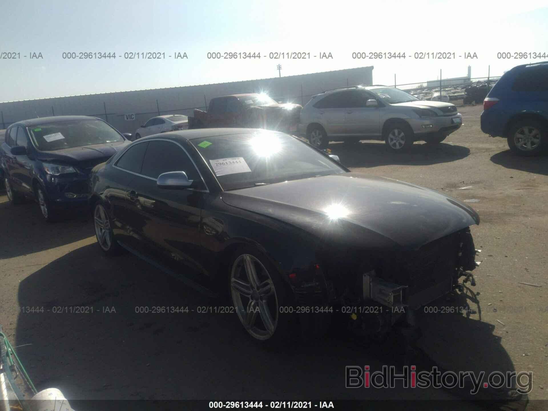 Photo WAUVGAFR8DA033760 - AUDI S5 2013