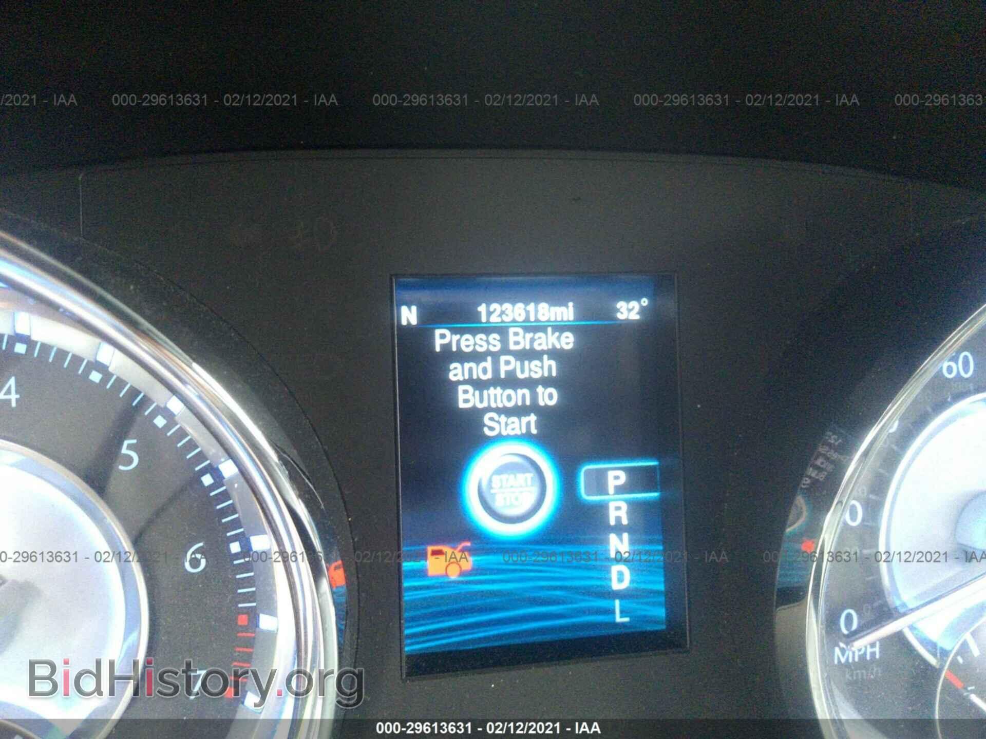 2013 CHRYSLER 300 - VIN: 2C3CCAKG3DH606662 - Фото 7