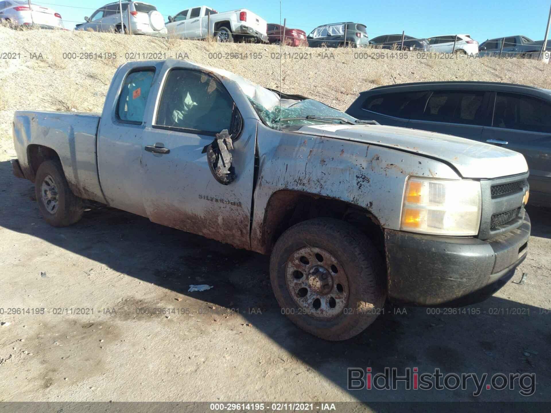 Фотография 1GCRKPE36BZ418218 - CHEVROLET SILVERADO 1500 2011