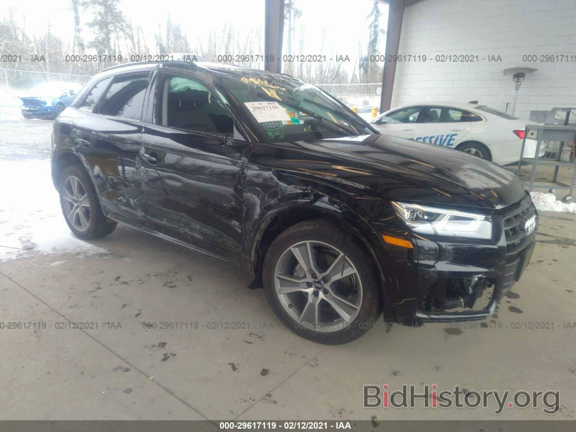 Фотография WA1BNAFY0L2061073 - AUDI Q5 2020