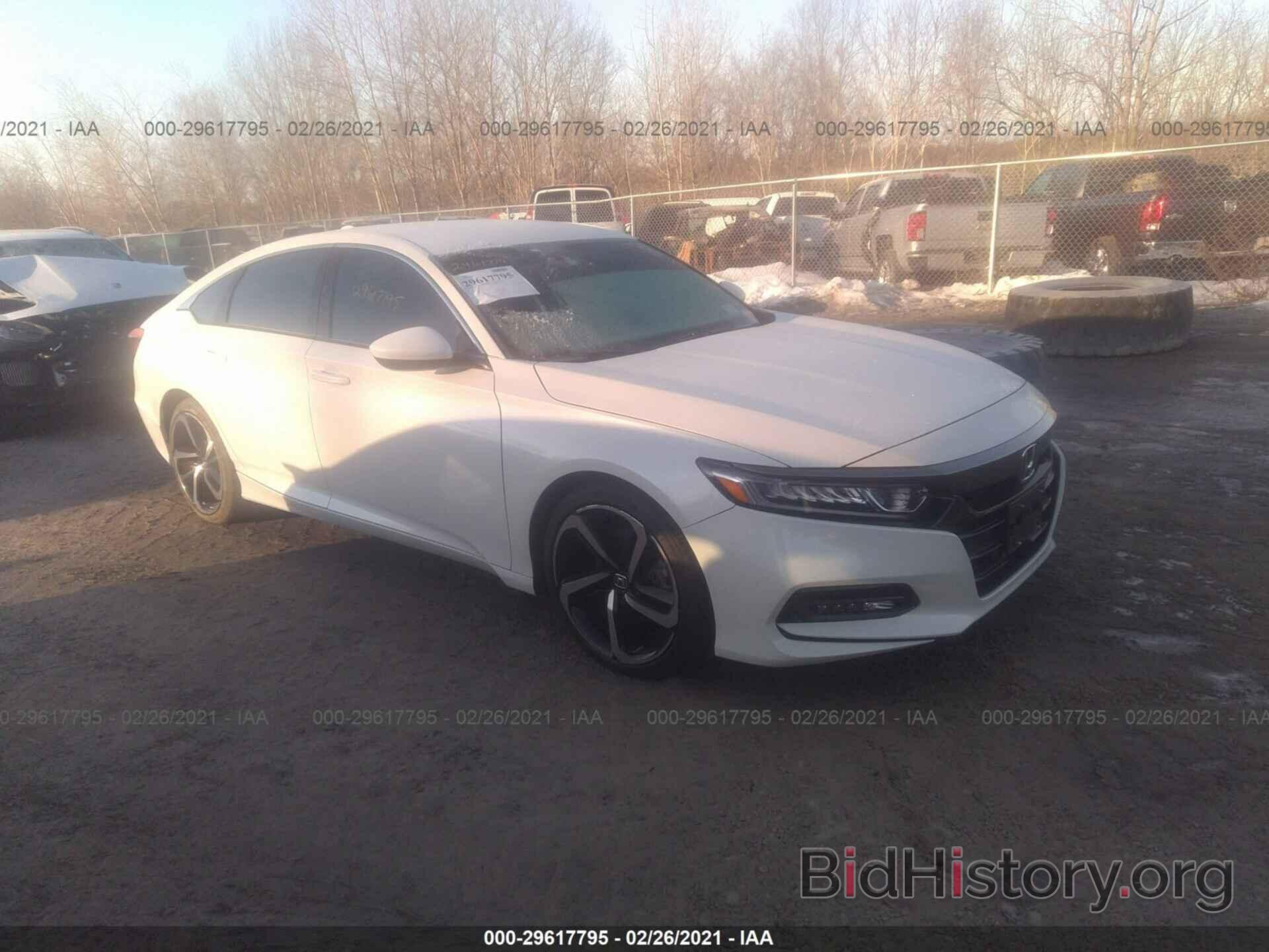 Фотография 1HGCV1F30JA222542 - HONDA ACCORD SEDAN 2018