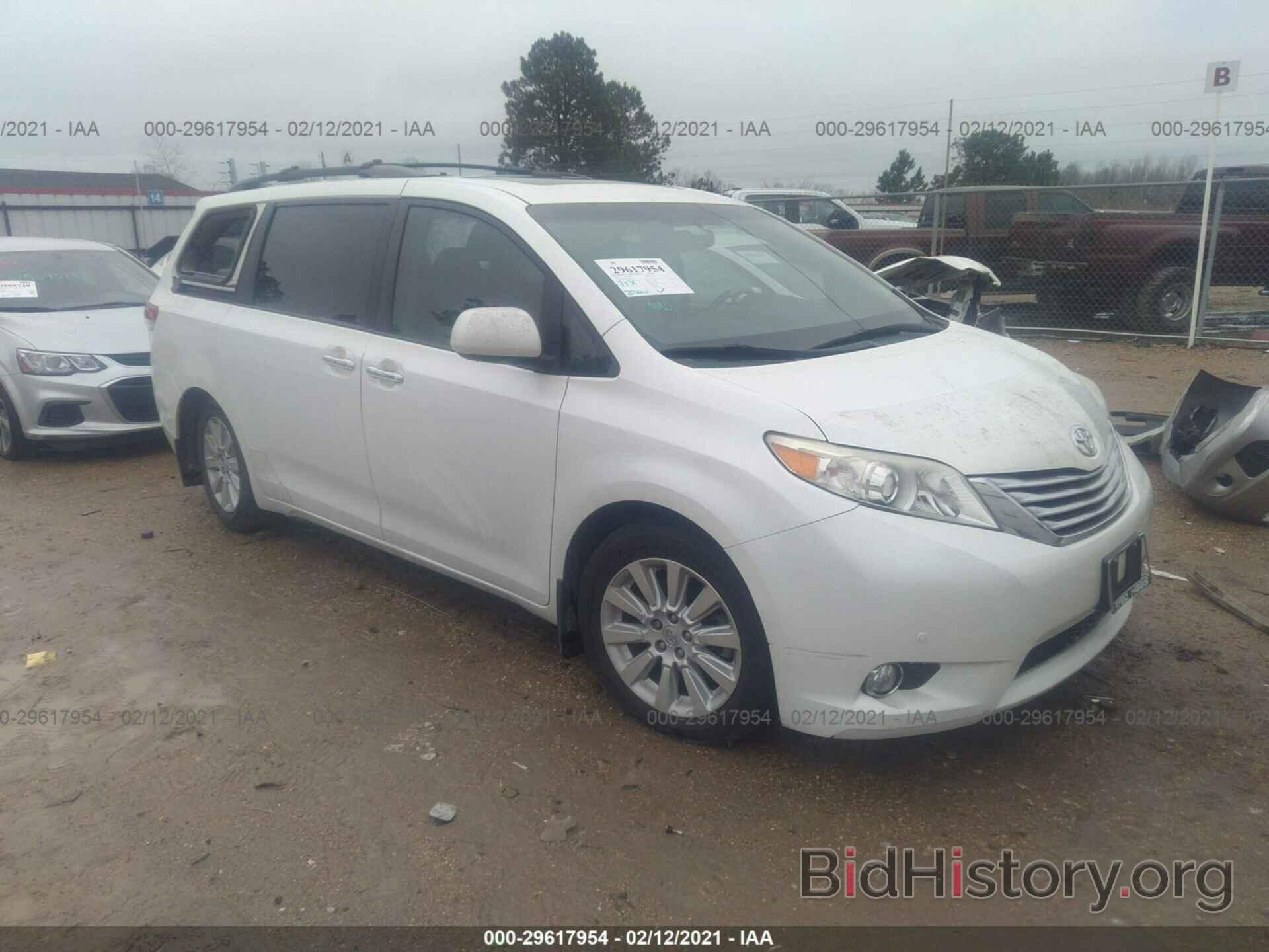 Фотография 5TDYK3DC9BS044274 - TOYOTA SIENNA 2011