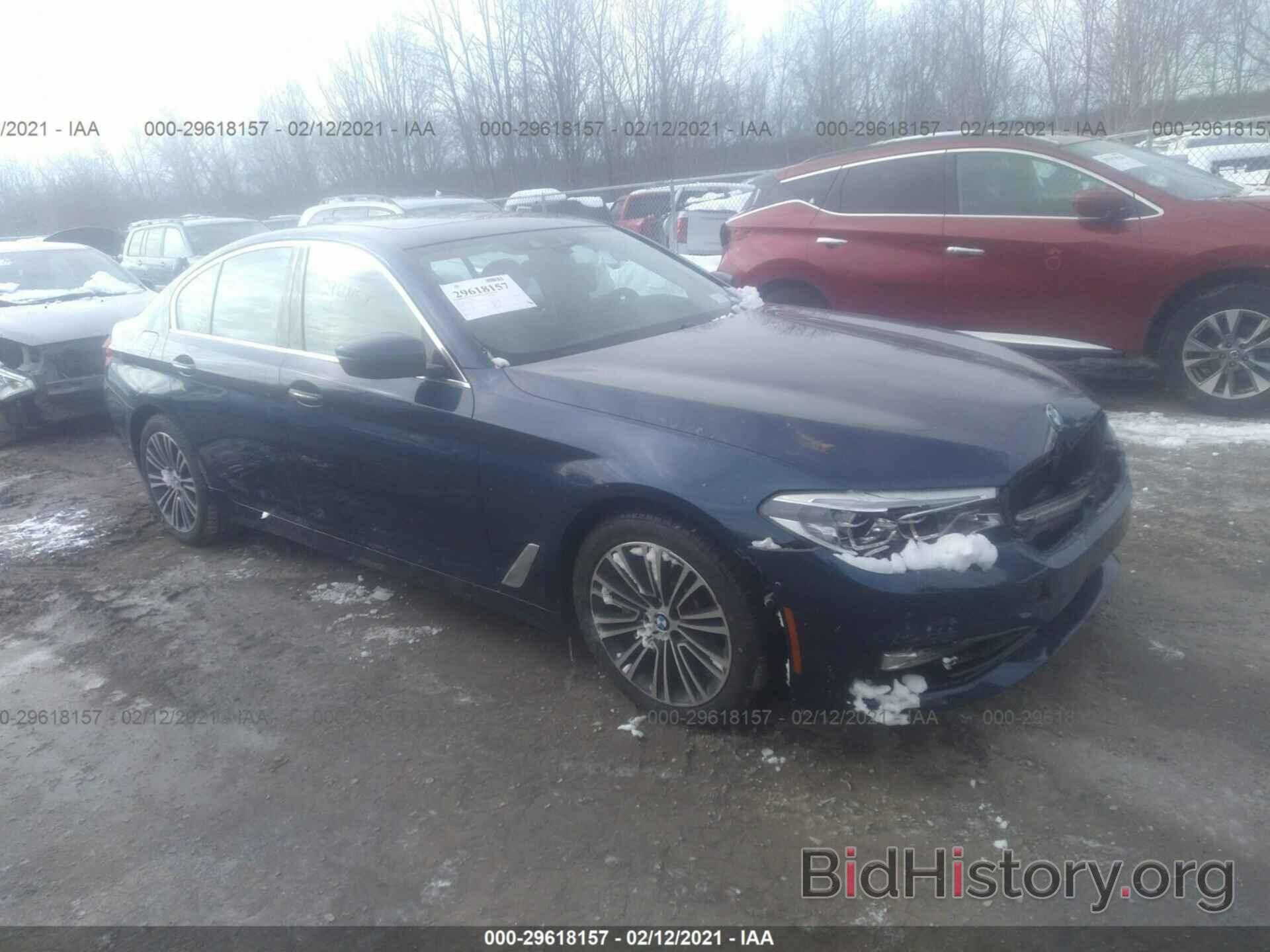 Photo WBAJA7C37HG457856 - BMW 5 SERIES 2017