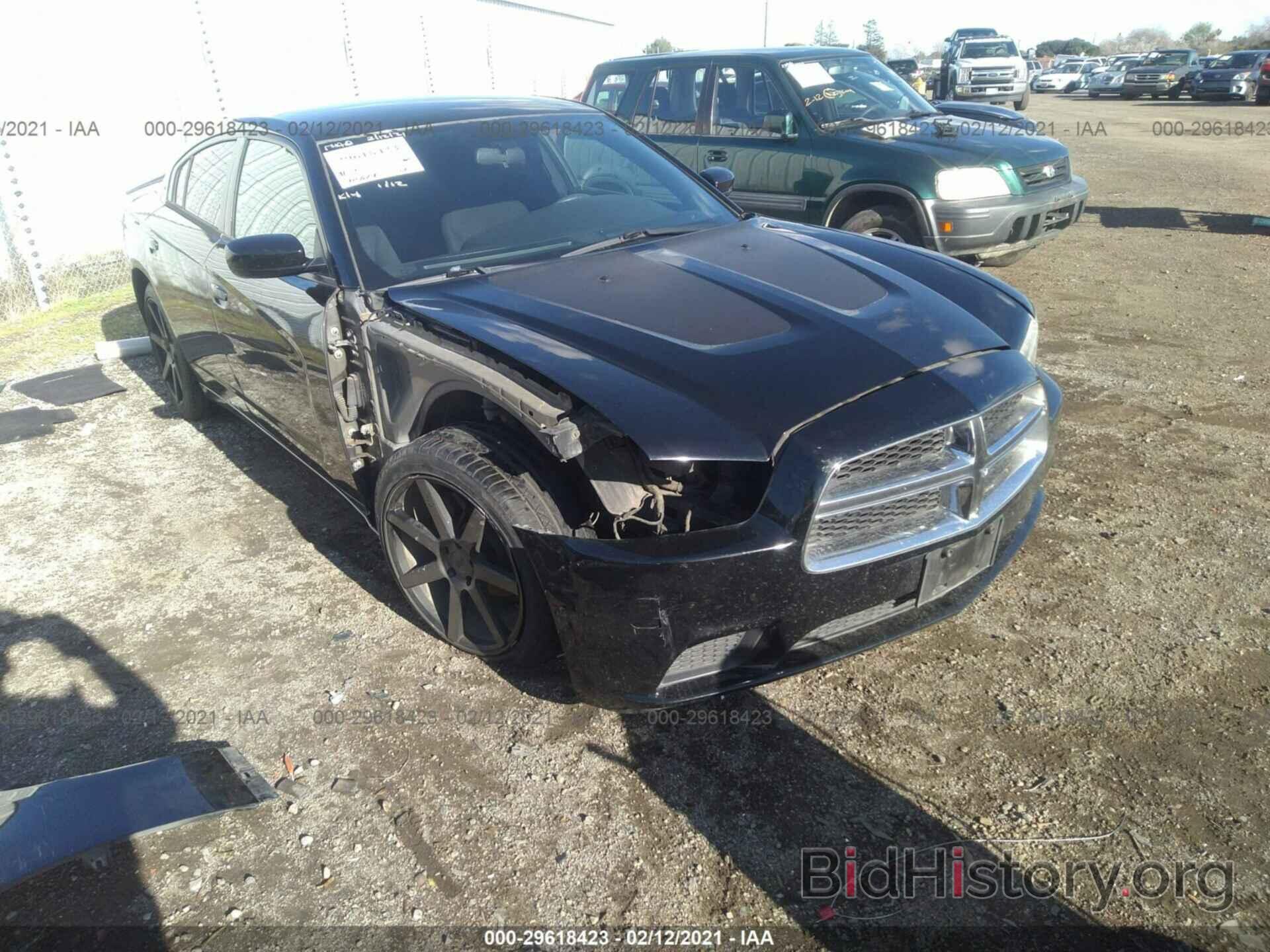 Photo 2C3CDXBG7DH640278 - DODGE CHARGER 2013