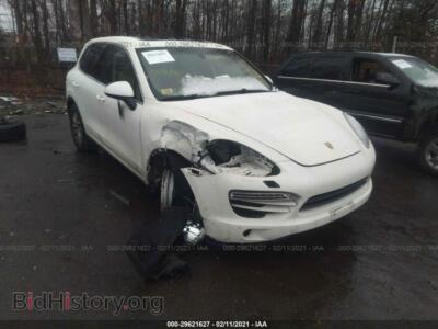 2011 Porsche CAYENNE, white — VIN WP1AA2A25BLA03702, IAAI