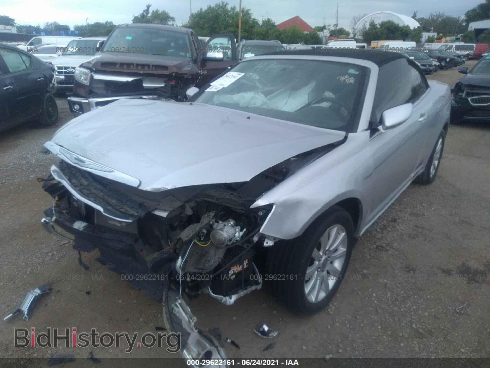 2012 CHRYSLER 200 - VIN: 1C3BCBEB3CN151920 - Фото 2