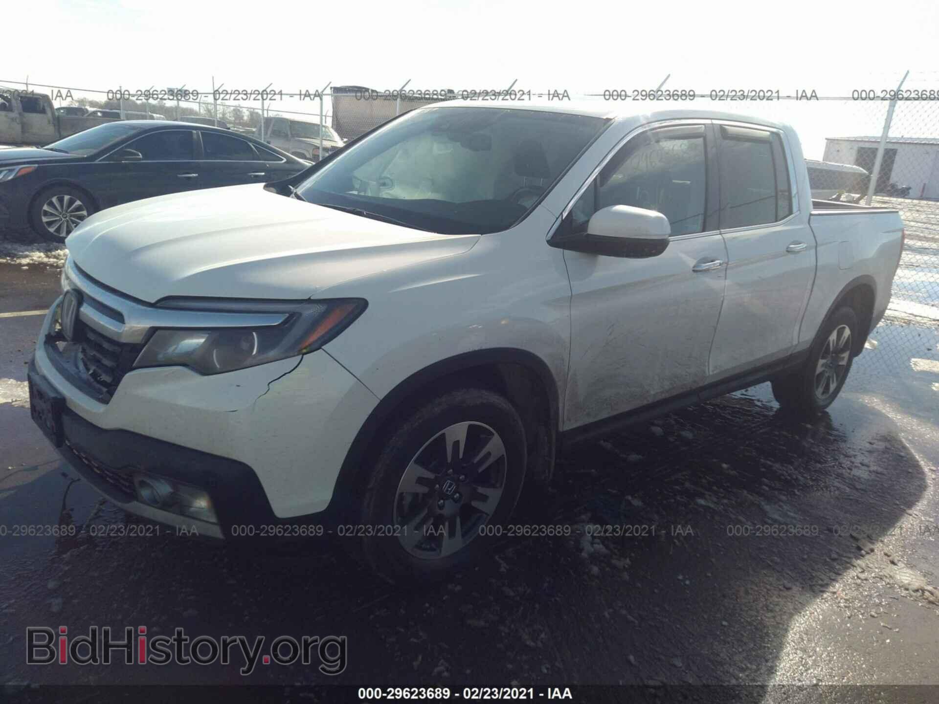 2019 HONDA RIDGELINE - VIN: 5FPYK3F77KB002925 - Фото 2