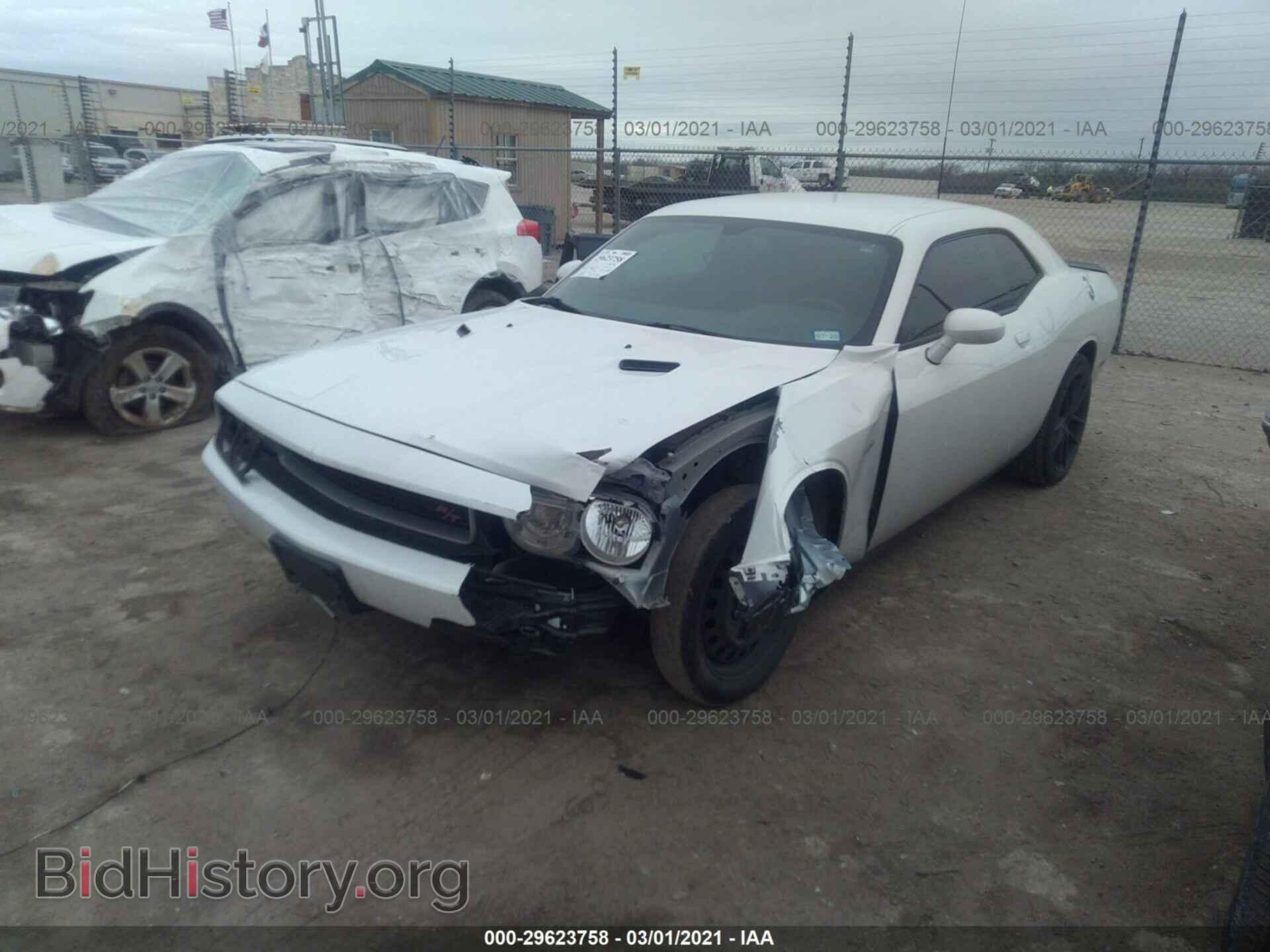 2014 DODGE CHALLENGER - VIN: 2C3CDYBT2EH304039 - Photo 2
