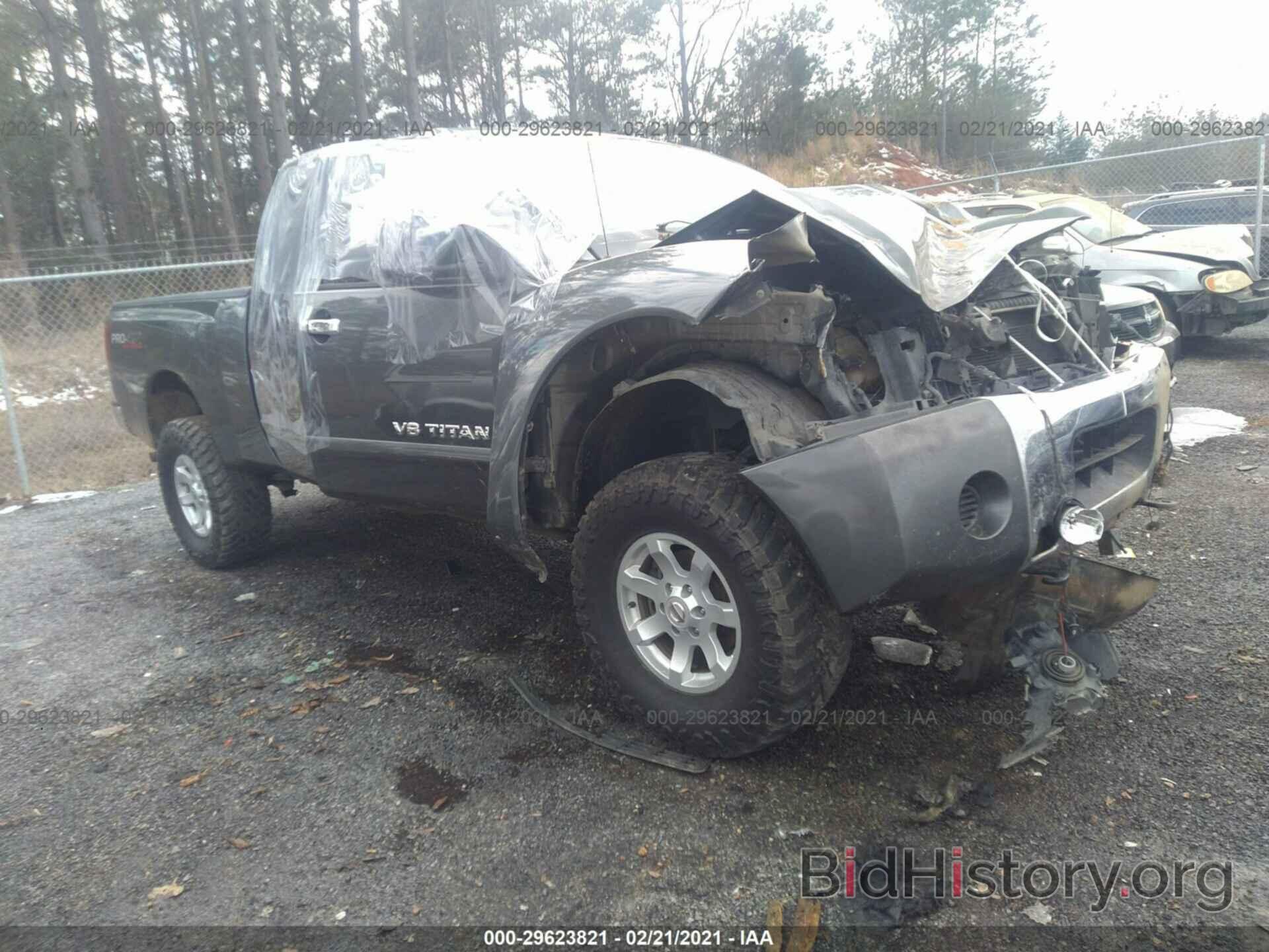 Photo 1N6BA06B17N233670 - NISSAN TITAN 2007