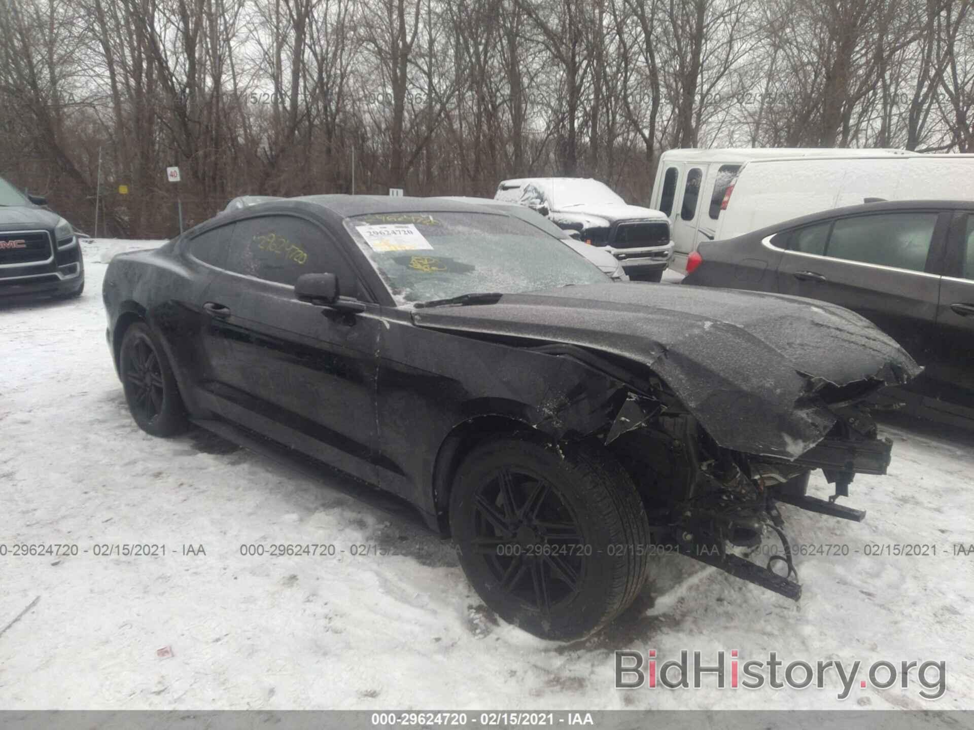 Photo 1FA6P8AM1G5241610 - FORD MUSTANG 2016