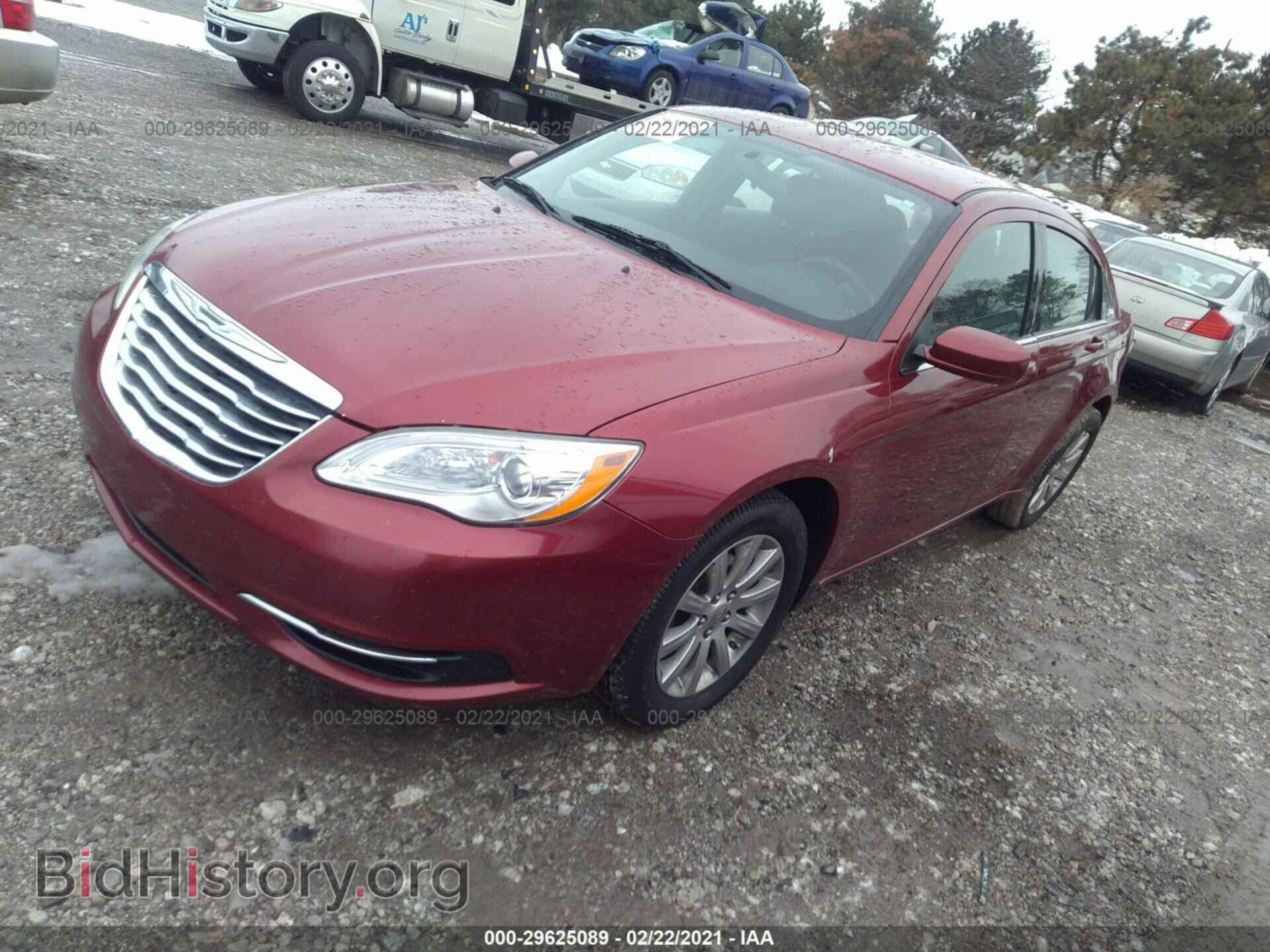 2012 CHRYSLER 200 - VIN: 1C3CCBBB2CN226339 - Photo 2