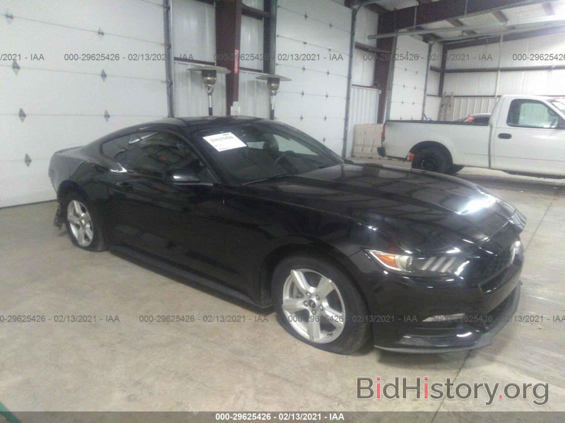 Photo 1FA6P8AM8G5323754 - FORD MUSTANG 2016