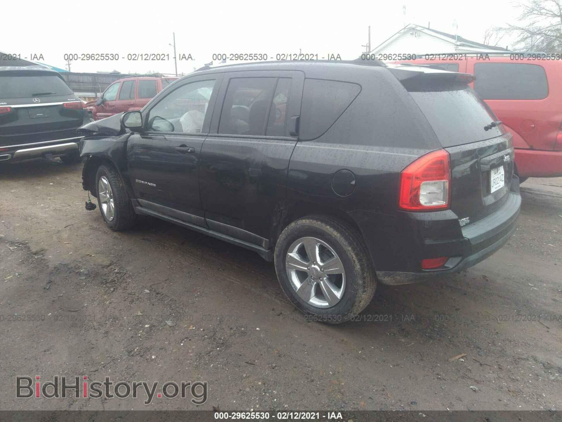 2011 JEEP COMPASS - VIN: 1J4NT1FB4BD137895 - Photo 3