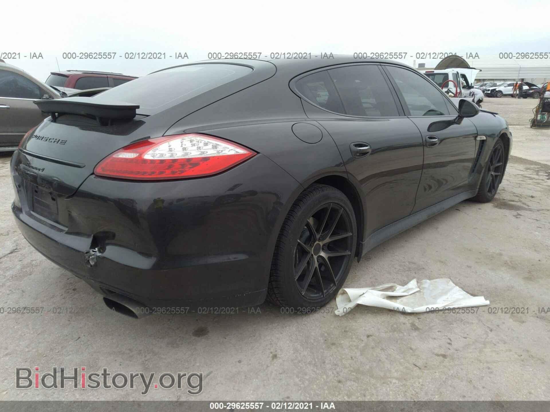 2011 PORSCHE PANAMERA - VIN: WP0AA2A77BL015346 - Фото 4