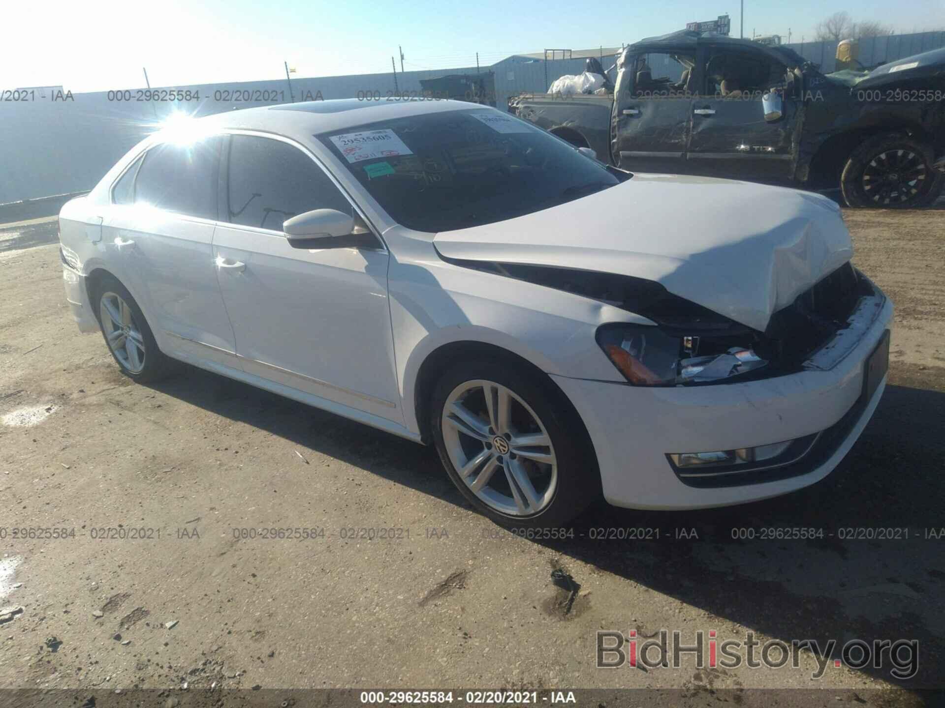 Photo 1VWCN7A39EC011517 - VOLKSWAGEN PASSAT 2014