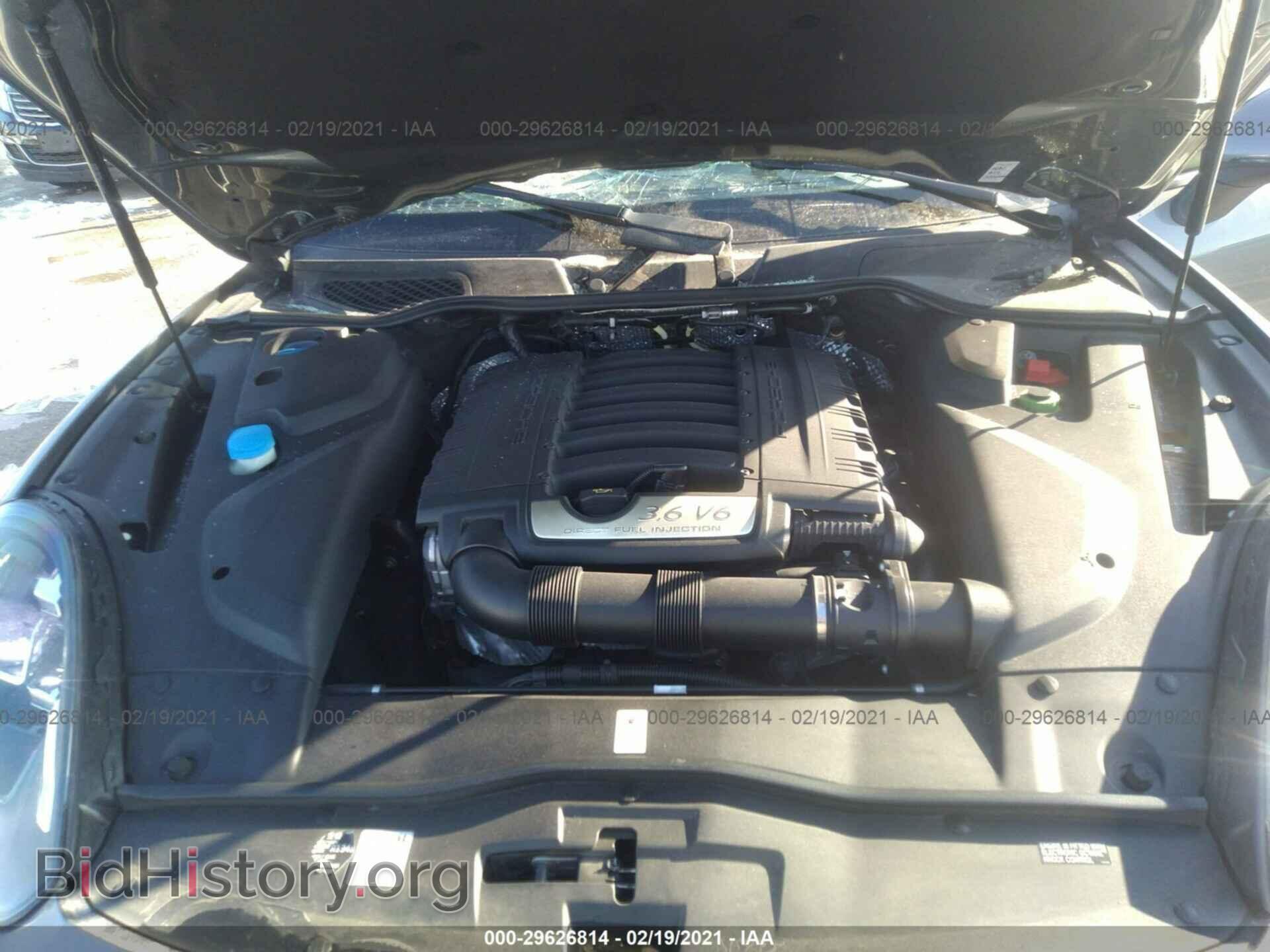 2016 PORSCHE CAYENNE - VIN: WP1AA2A27GLA09282 - Photo 10